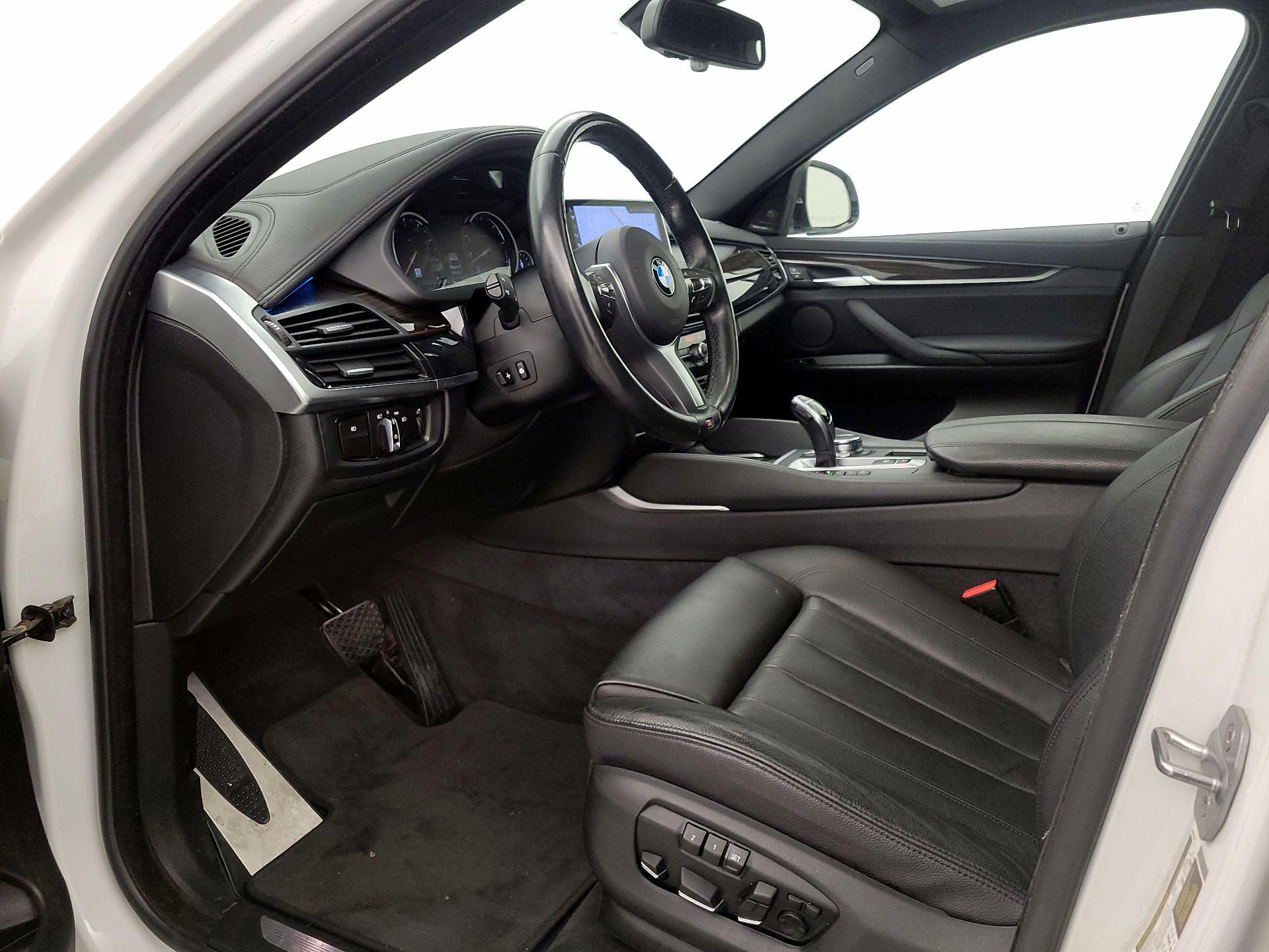 Thumbnail: 2017 BMW X6 - 11