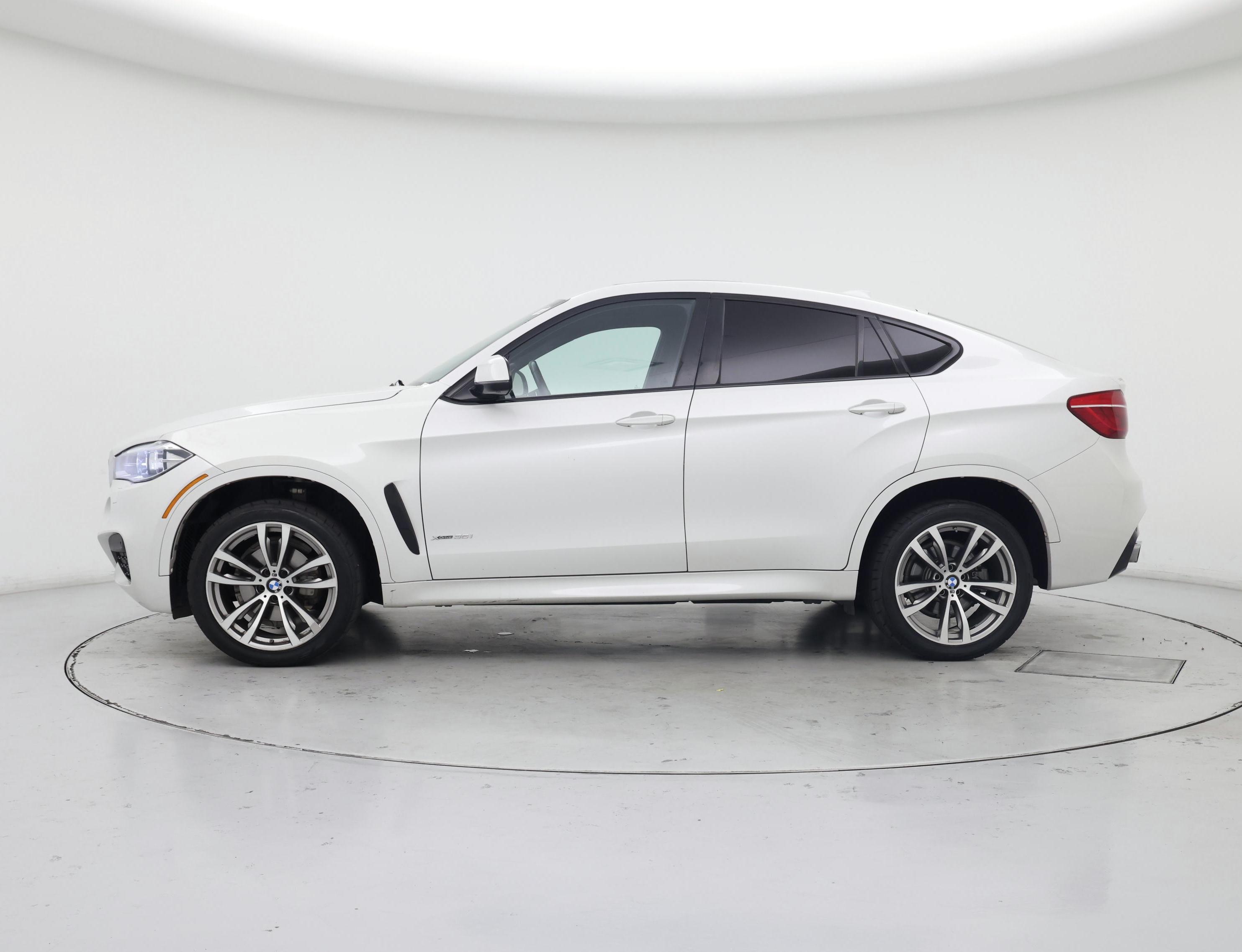 Thumbnail: 2017 BMW X6 - 3