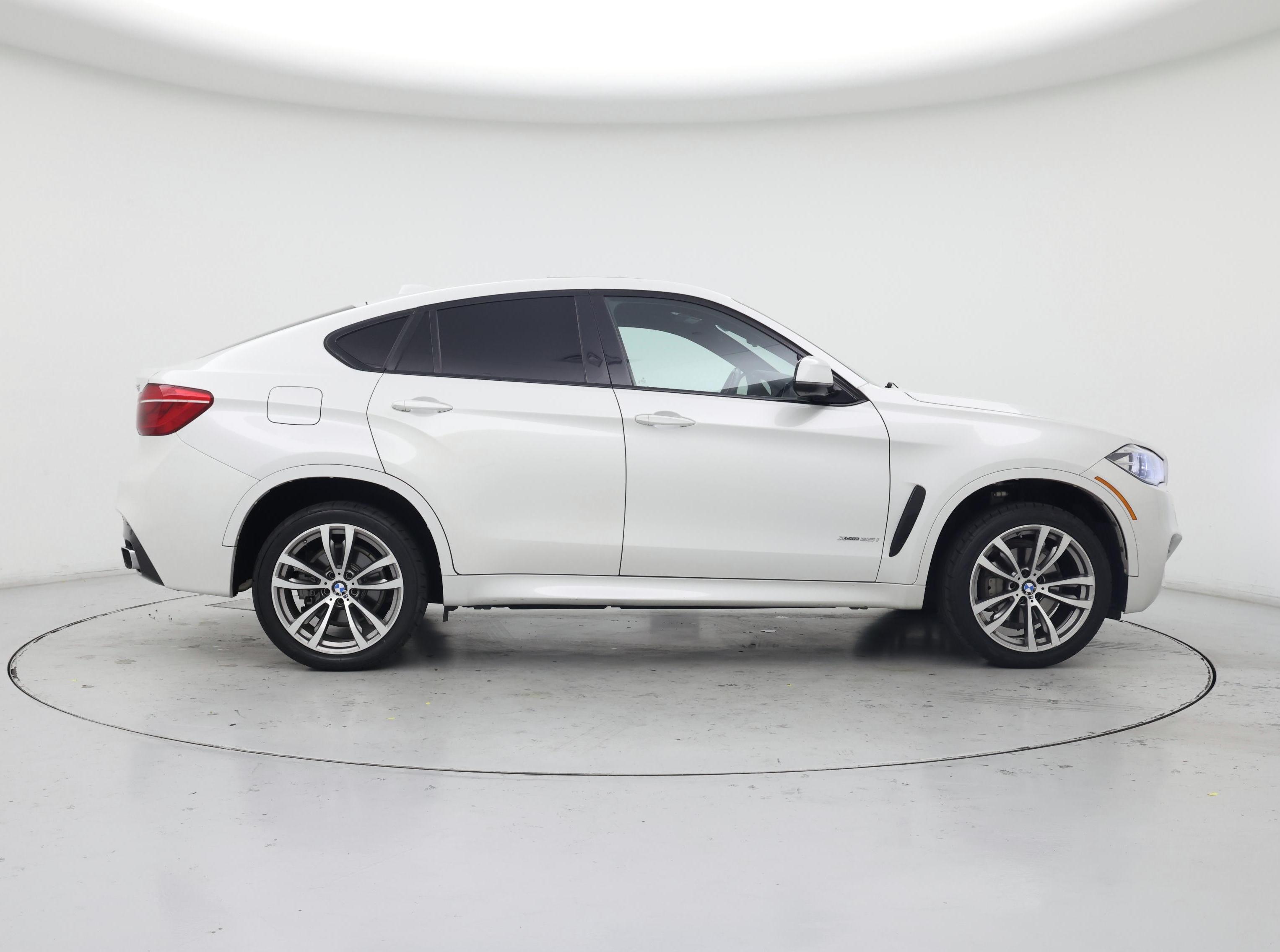 Thumbnail: 2017 BMW X6 - 7