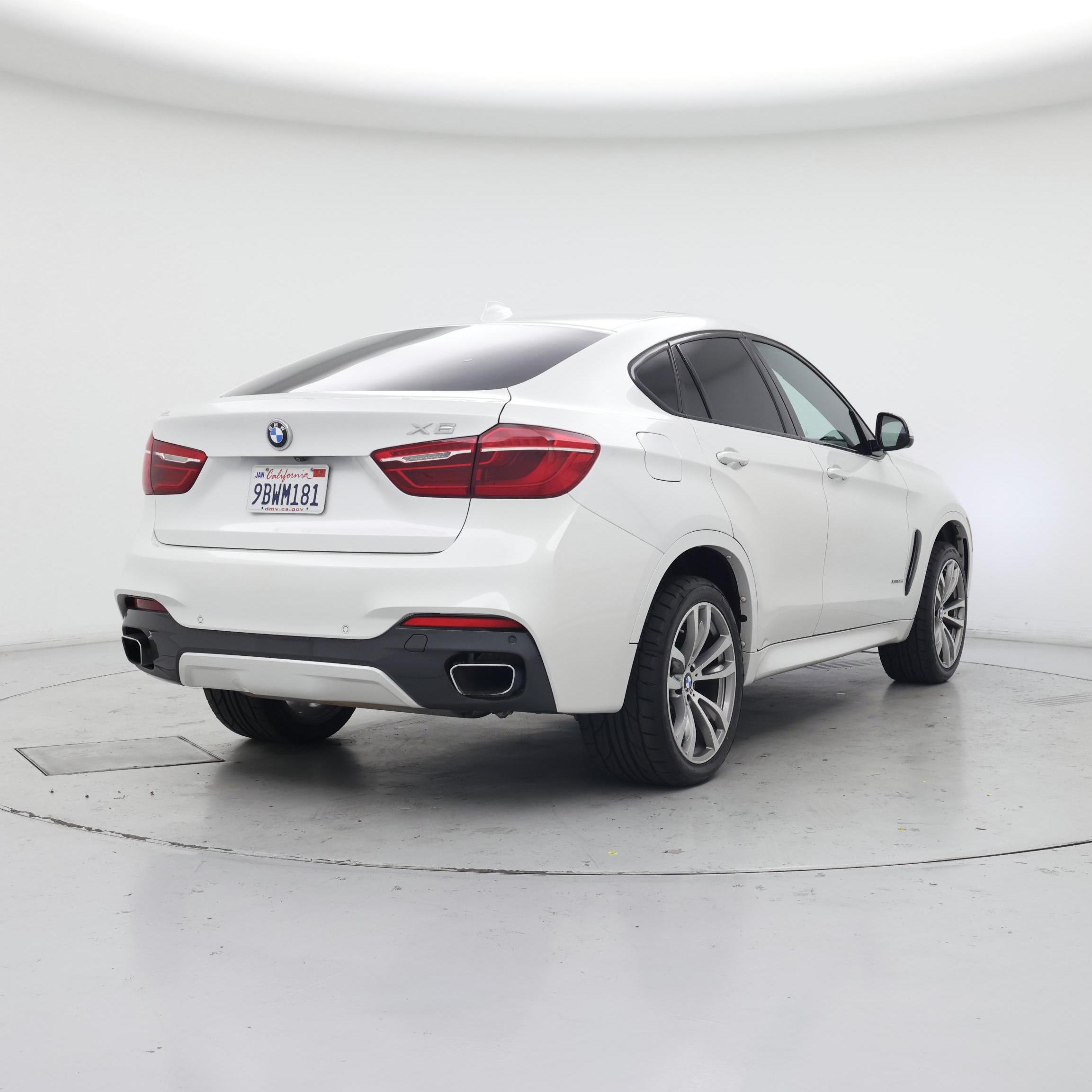 Thumbnail: 2017 BMW X6 - 8