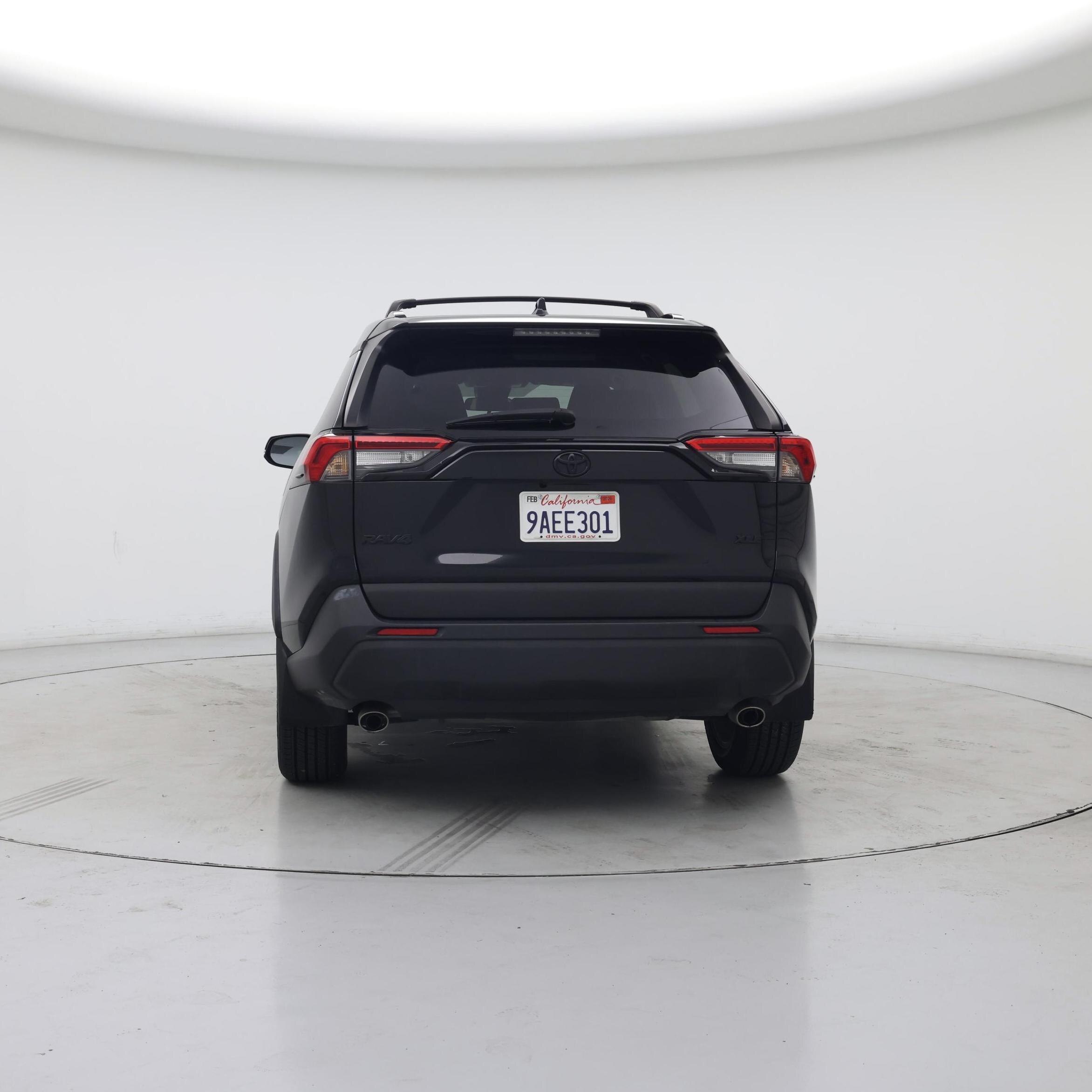 Thumbnail: 2022 Toyota RAV4 - 6