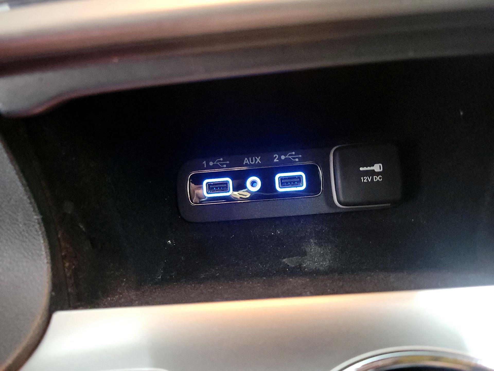 Thumbnail: 2019 Jeep Grand Cherokee - 19