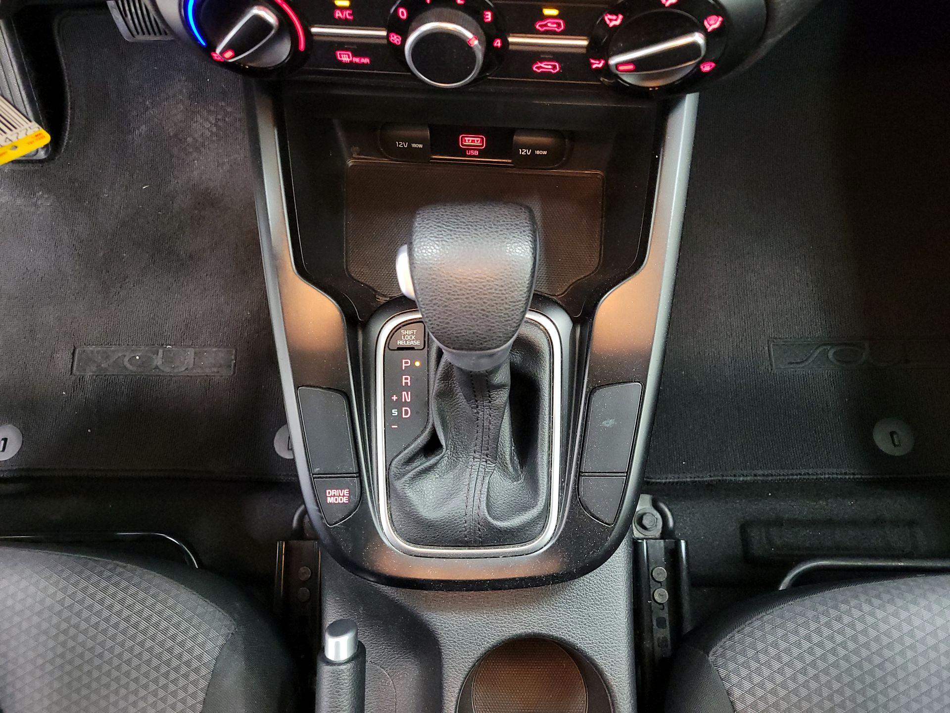 Thumbnail: 2020 Kia Soul - 17
