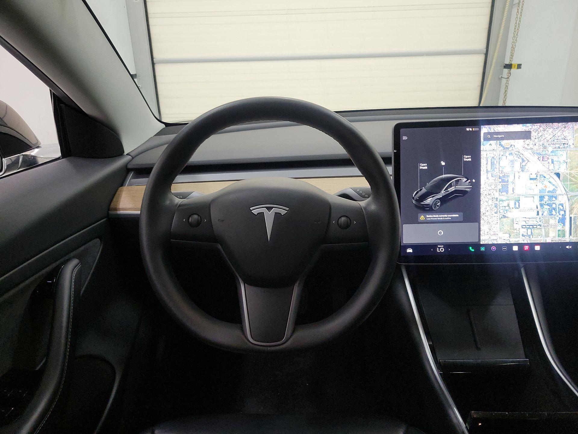 Thumbnail: 2020 Tesla Model 3 - 10