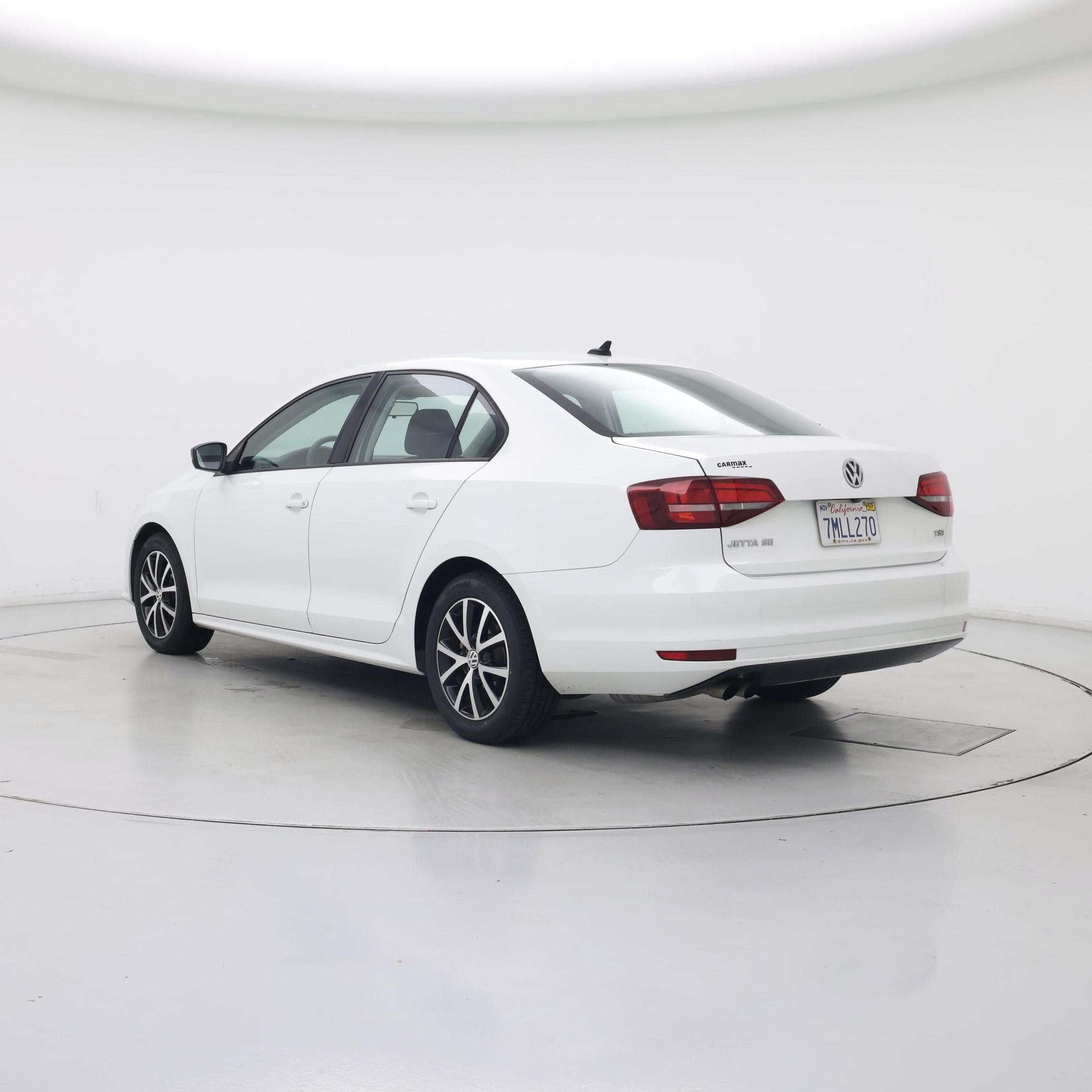 Thumbnail: 2016 Volkswagen Jetta - 2