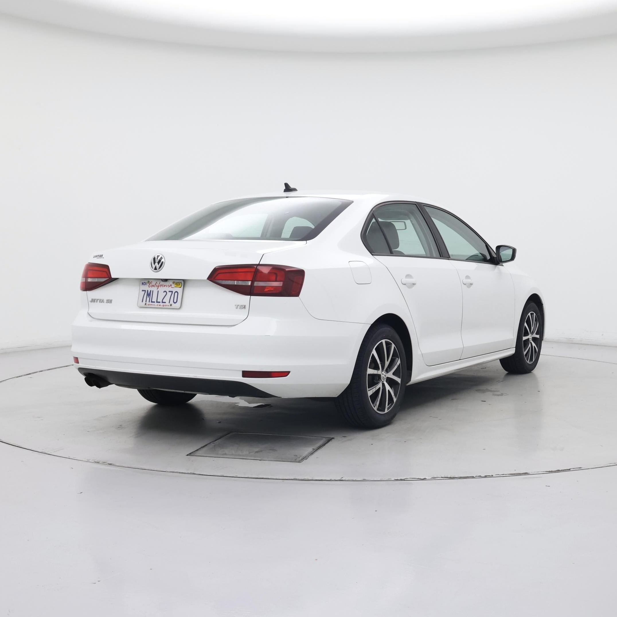 Thumbnail: 2016 Volkswagen Jetta - 8