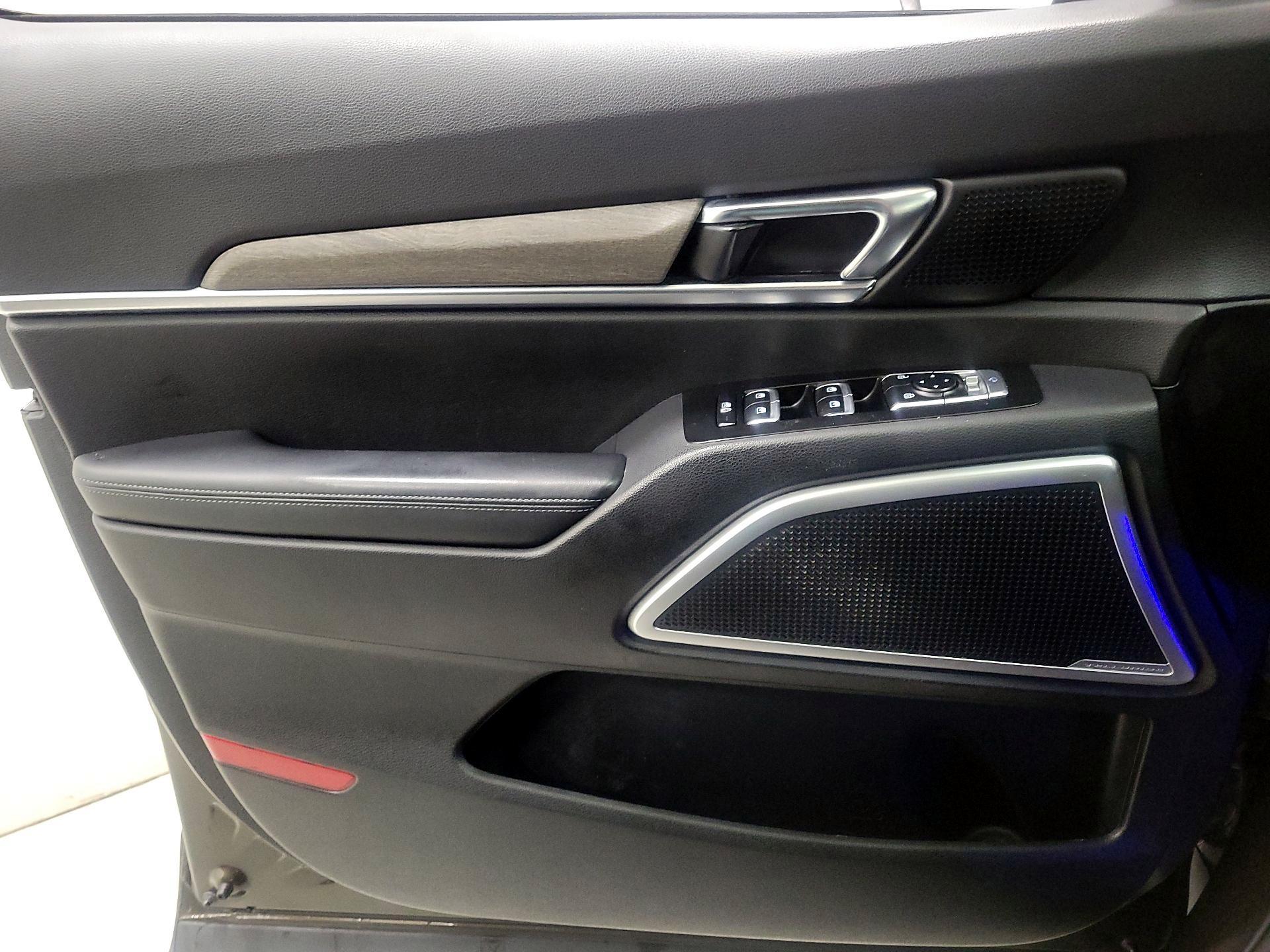 Thumbnail: 2021 Kia Telluride - 12