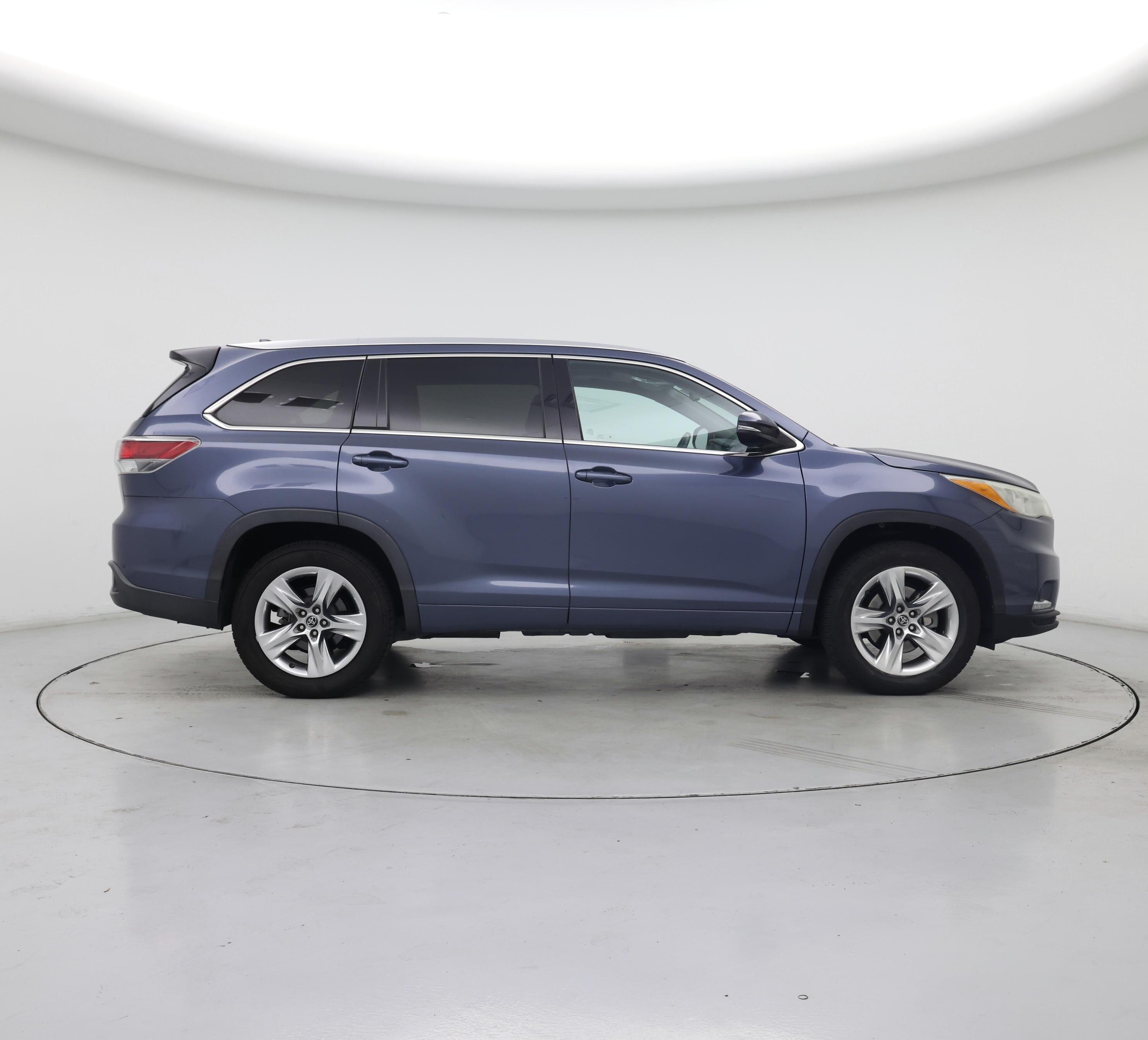 Thumbnail: 2016 Toyota Highlander - 7