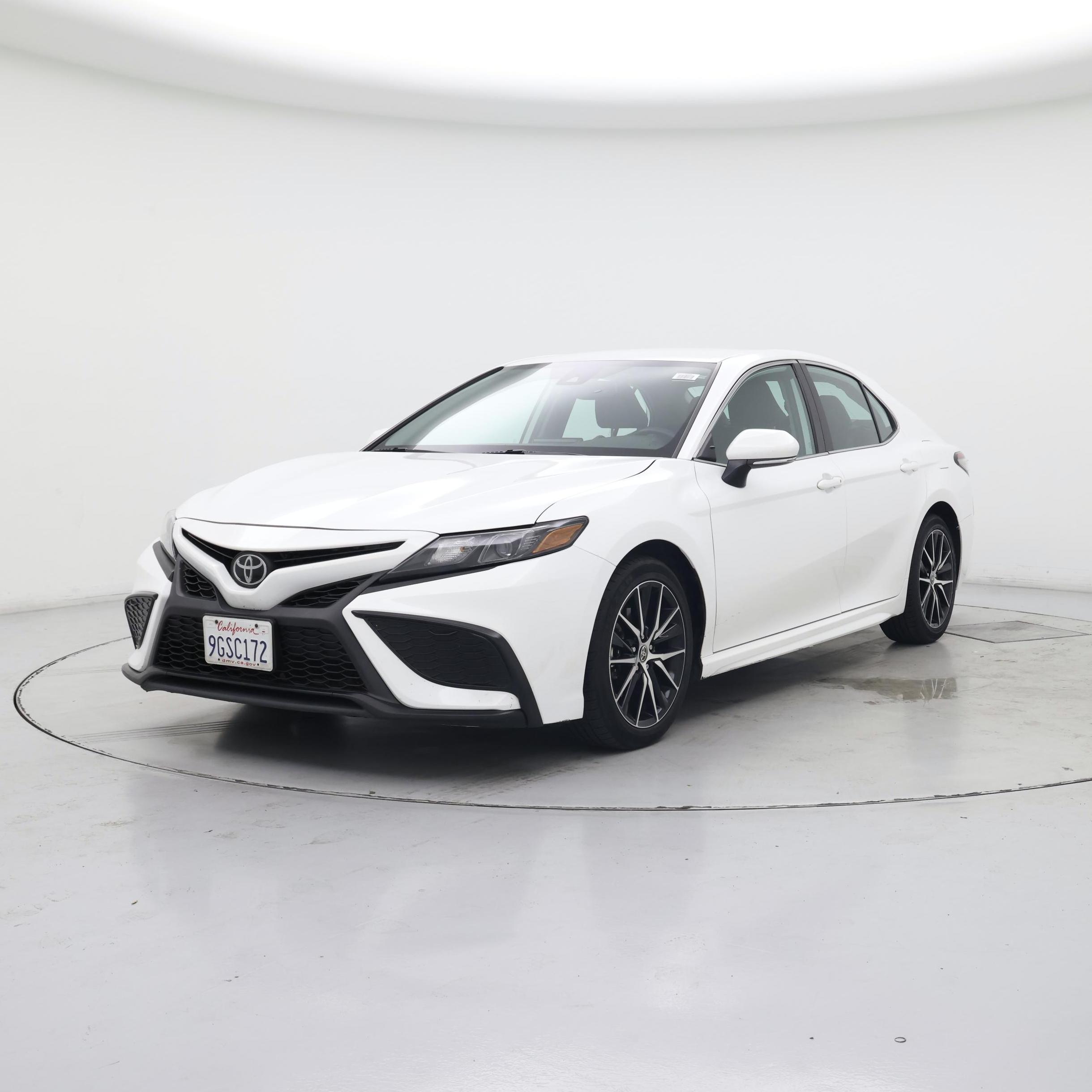Thumbnail: 2023 Toyota Camry - 4