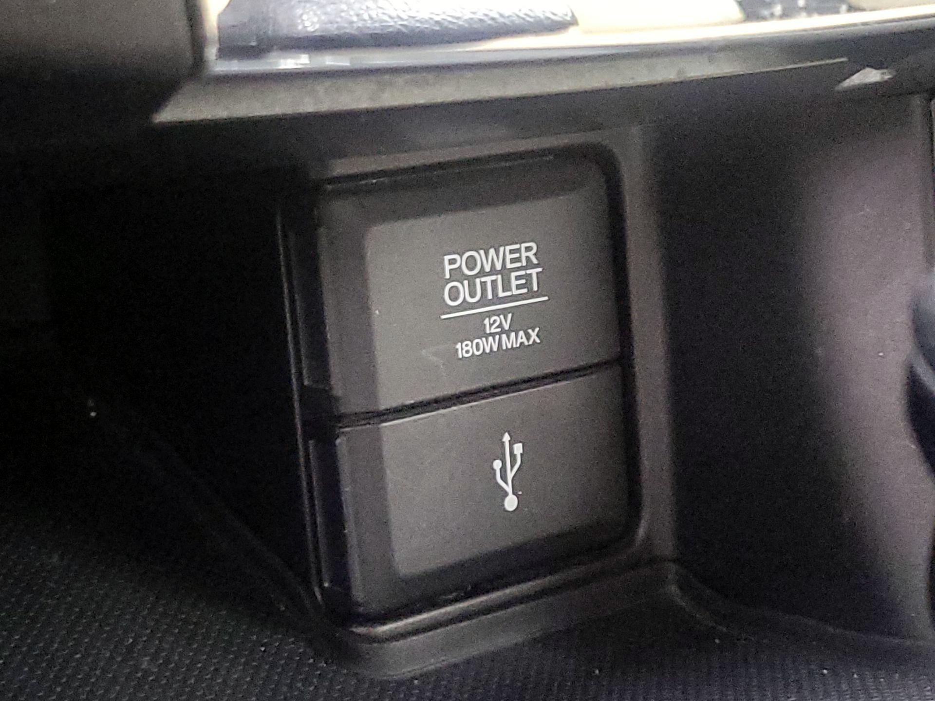 Thumbnail: 2015 Honda Accord - 18