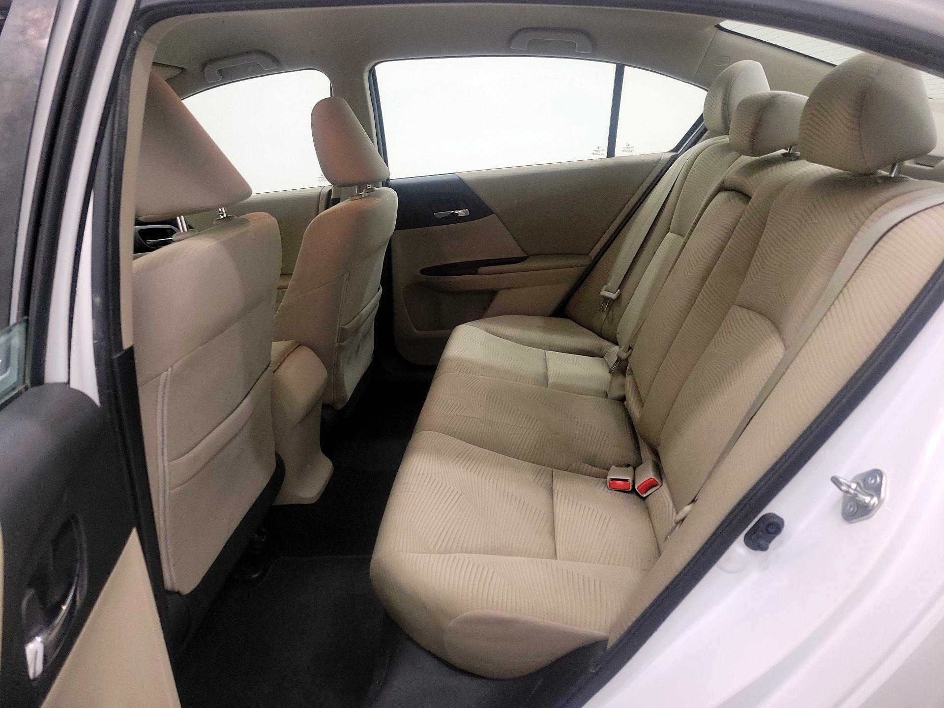 Thumbnail: 2015 Honda Accord - 19
