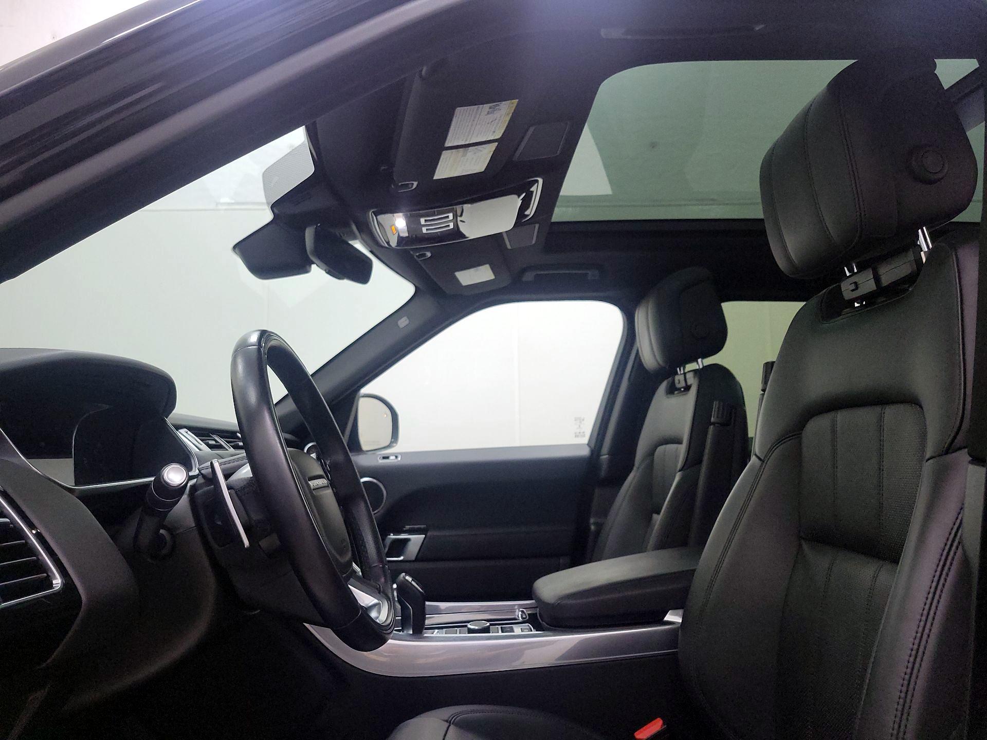 Thumbnail: 2022 Land Rover Range Rover Sport - 19