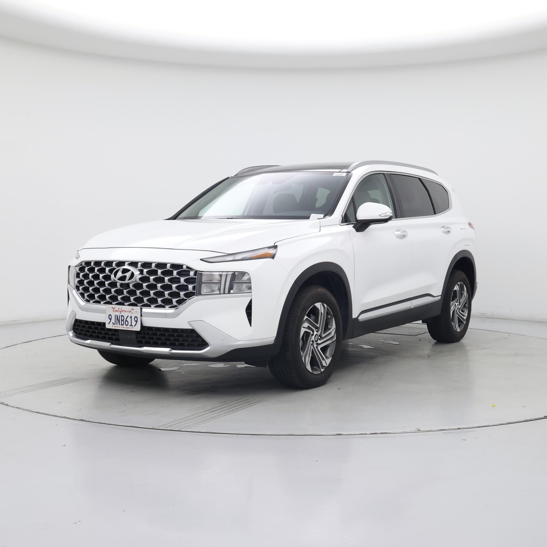 Thumbnail: 2023 Hyundai Santa Fe - 4