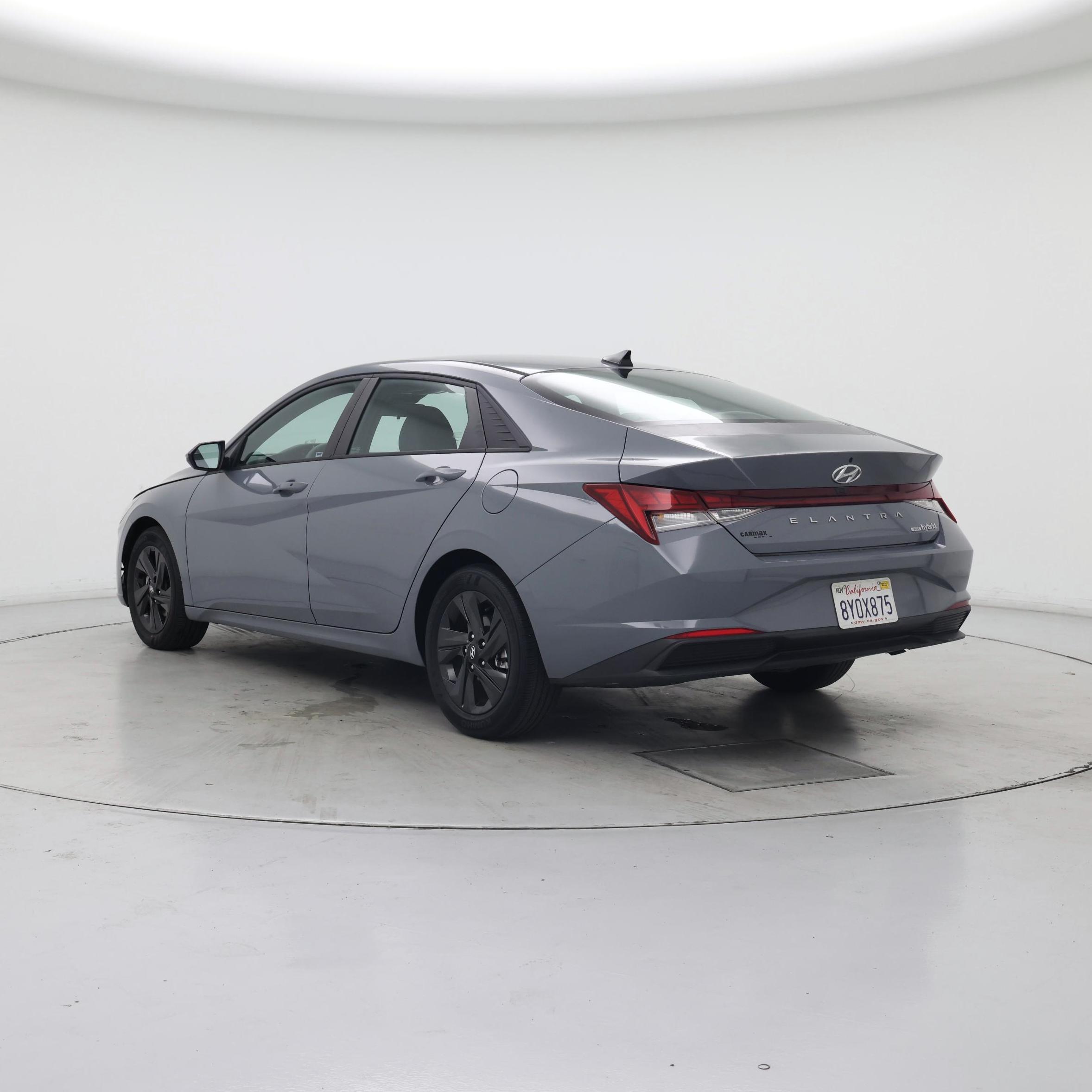 Thumbnail: 2022 Hyundai Elantra - 2