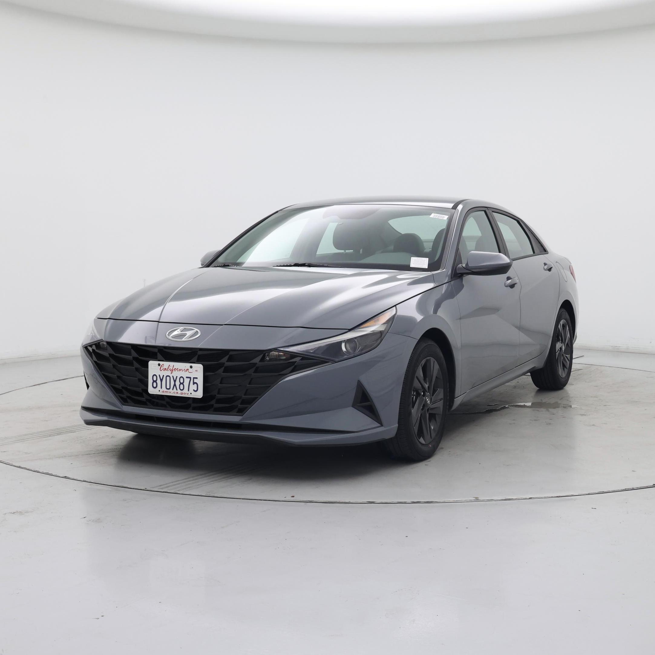 Thumbnail: 2022 Hyundai Elantra - 4