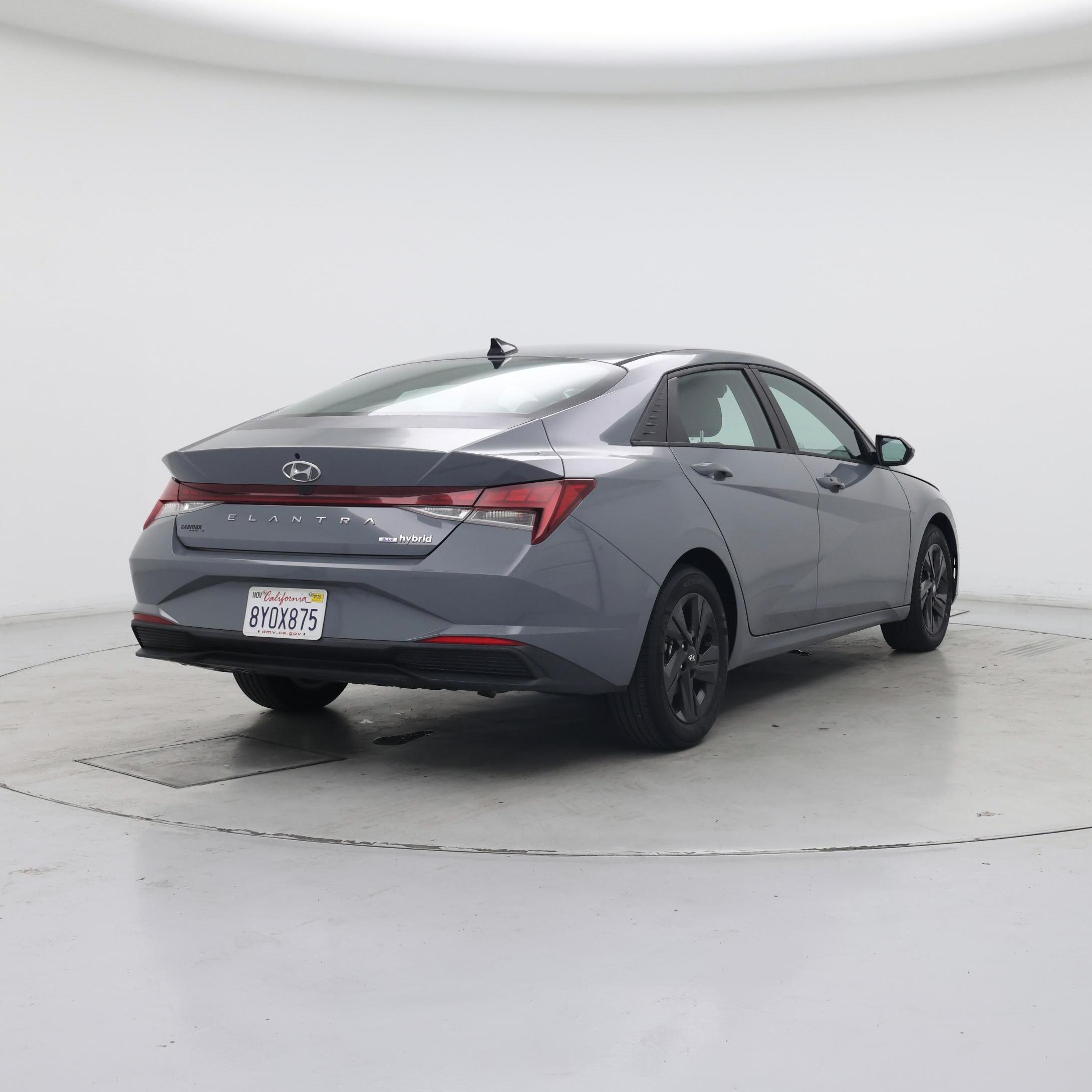 Thumbnail: 2022 Hyundai Elantra - 8
