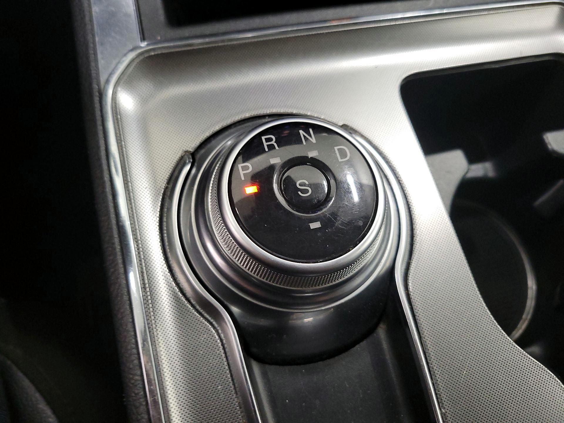 Thumbnail: 2022 Ford Edge - 18