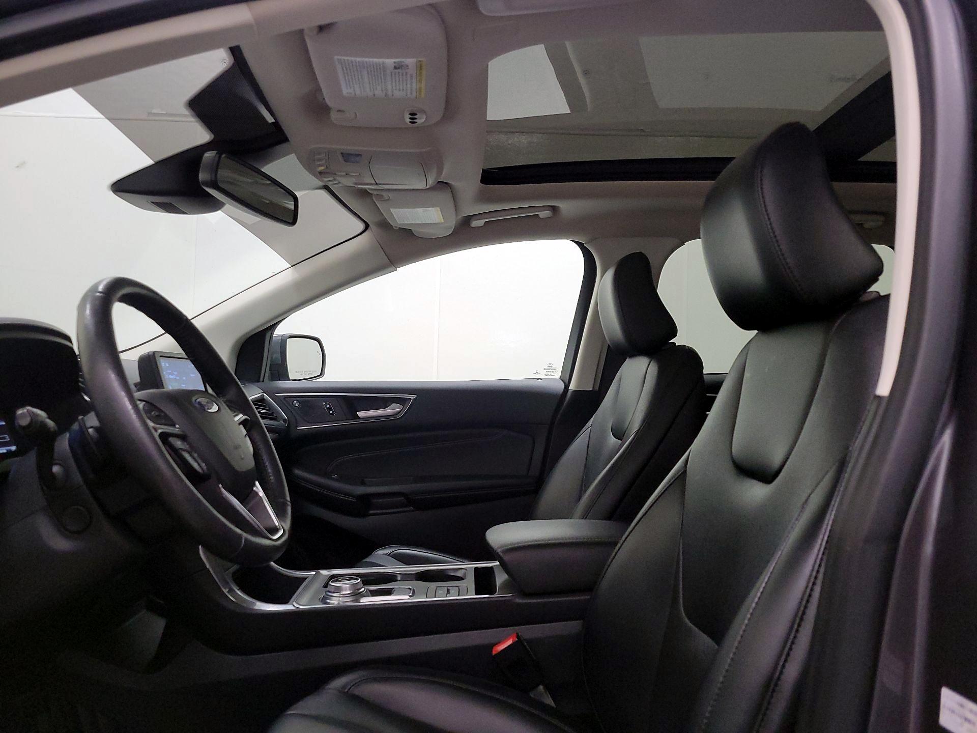 Thumbnail: 2022 Ford Edge - 20