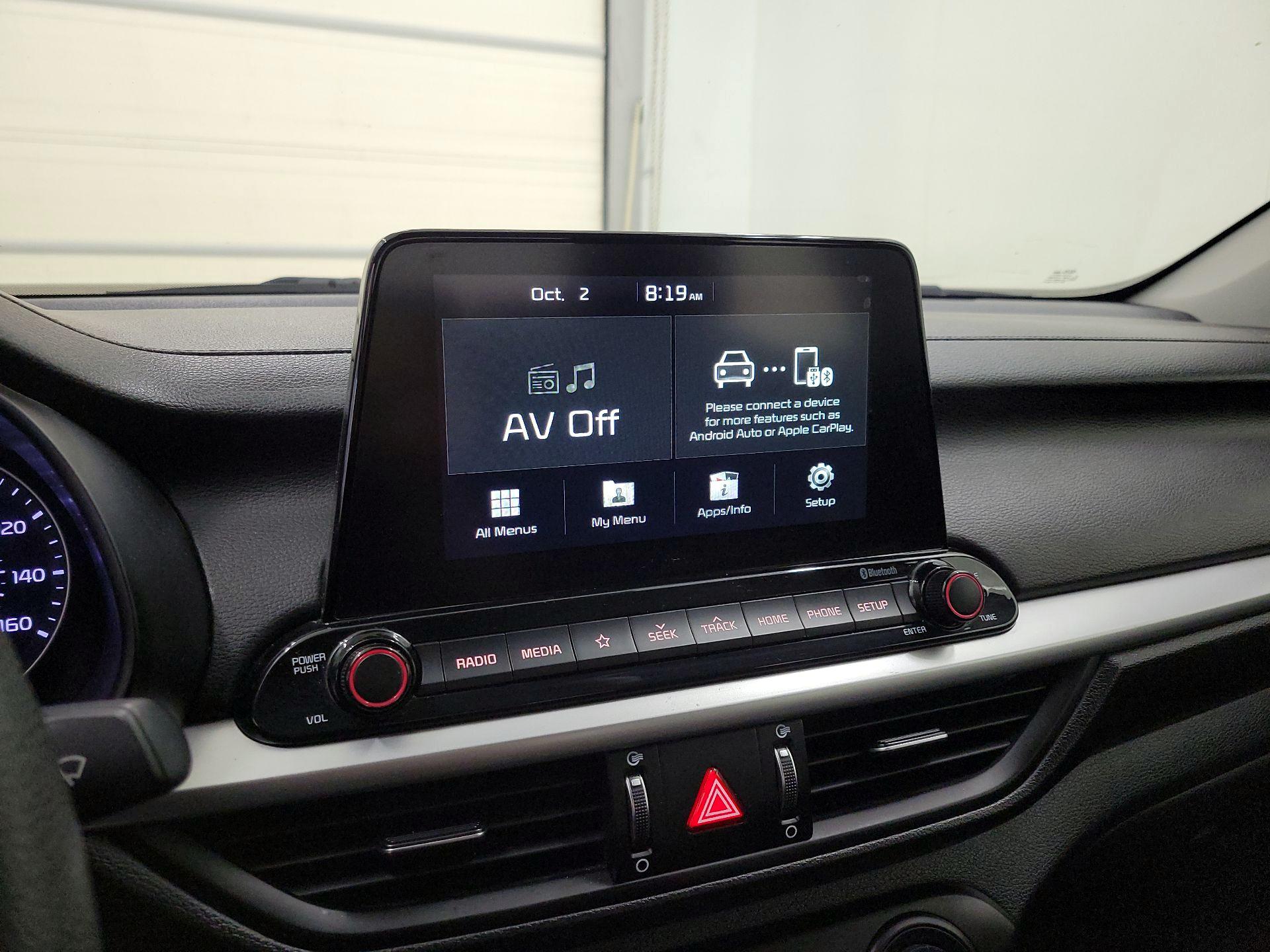 Thumbnail: 2020 Kia Forte - 15