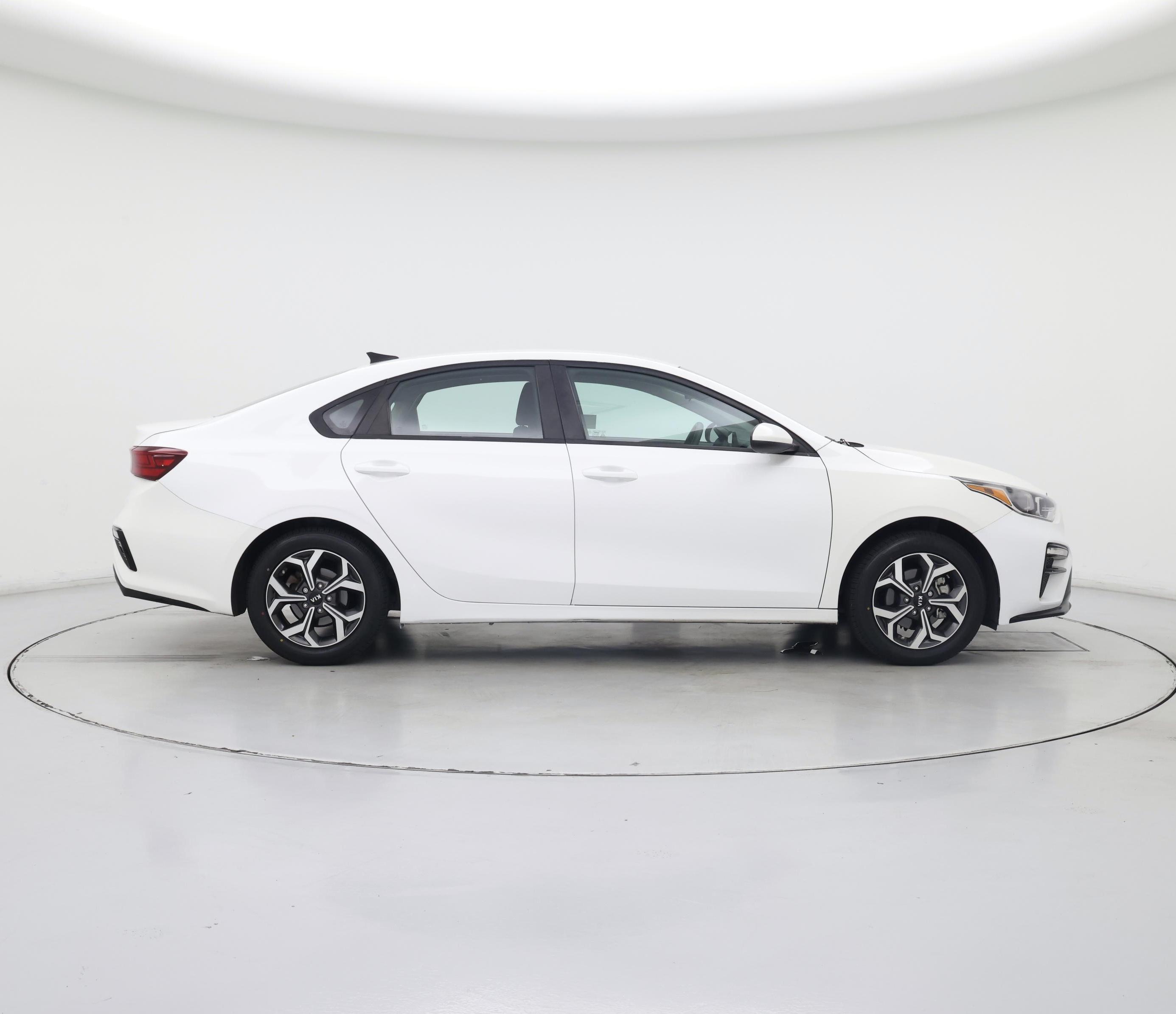 Thumbnail: 2020 Kia Forte - 7