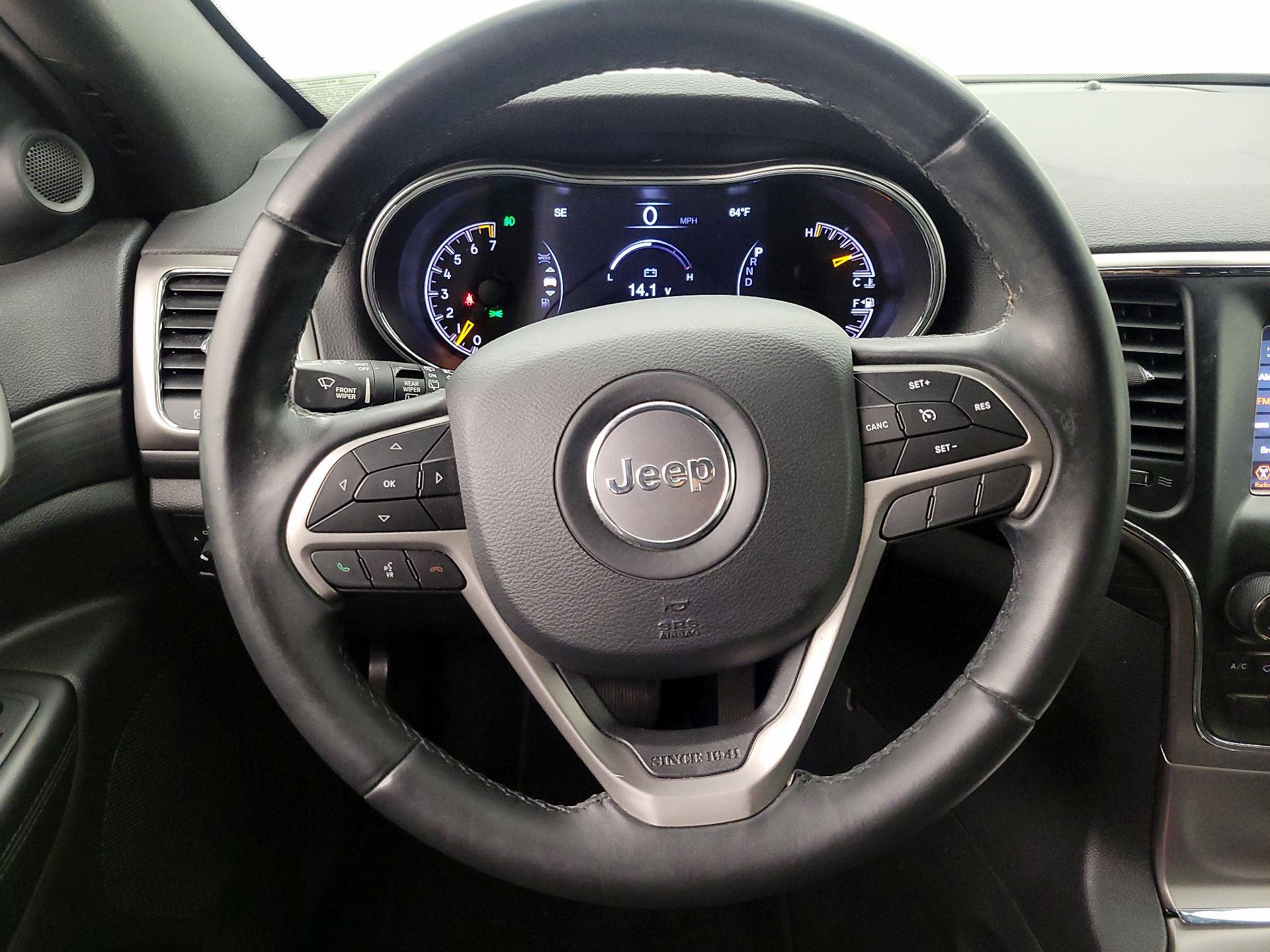 Thumbnail: 2019 Jeep Grand Cherokee - 10