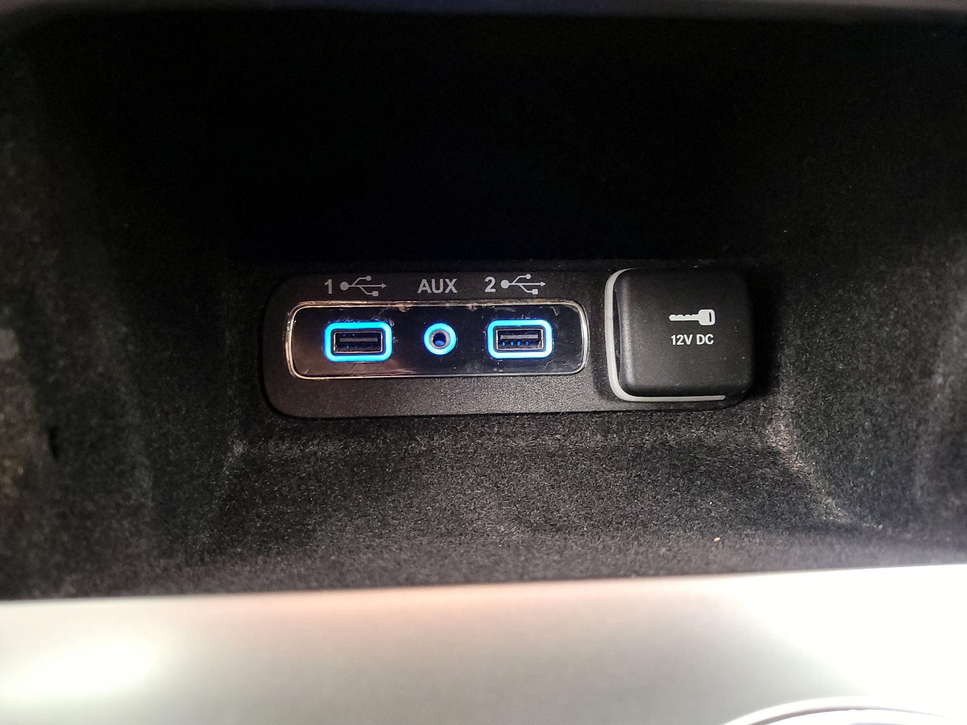 Thumbnail: 2019 Jeep Grand Cherokee - 18