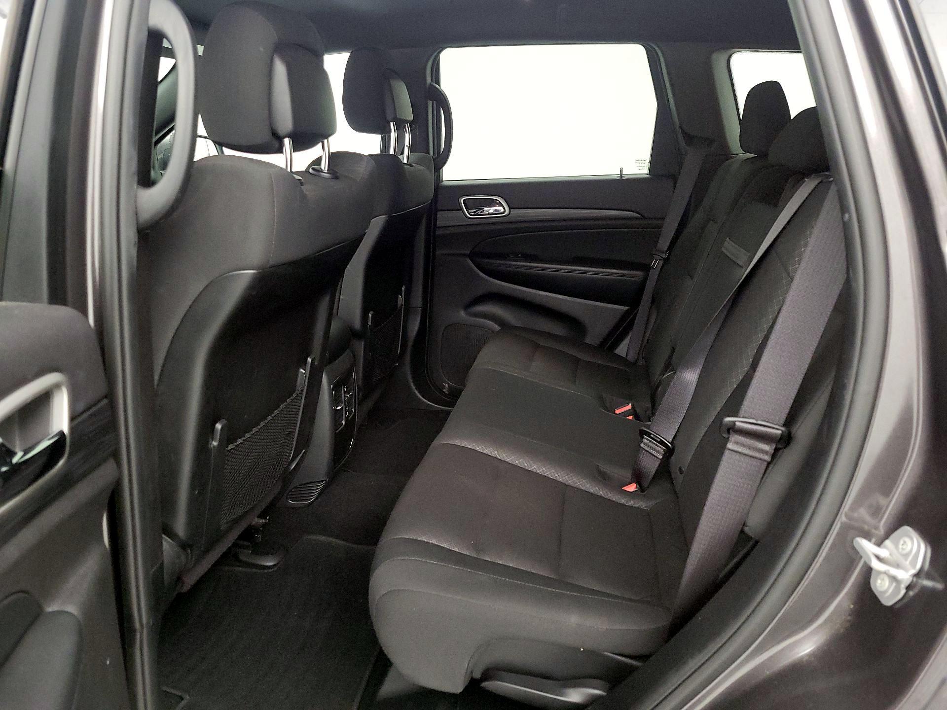Thumbnail: 2019 Jeep Grand Cherokee - 19