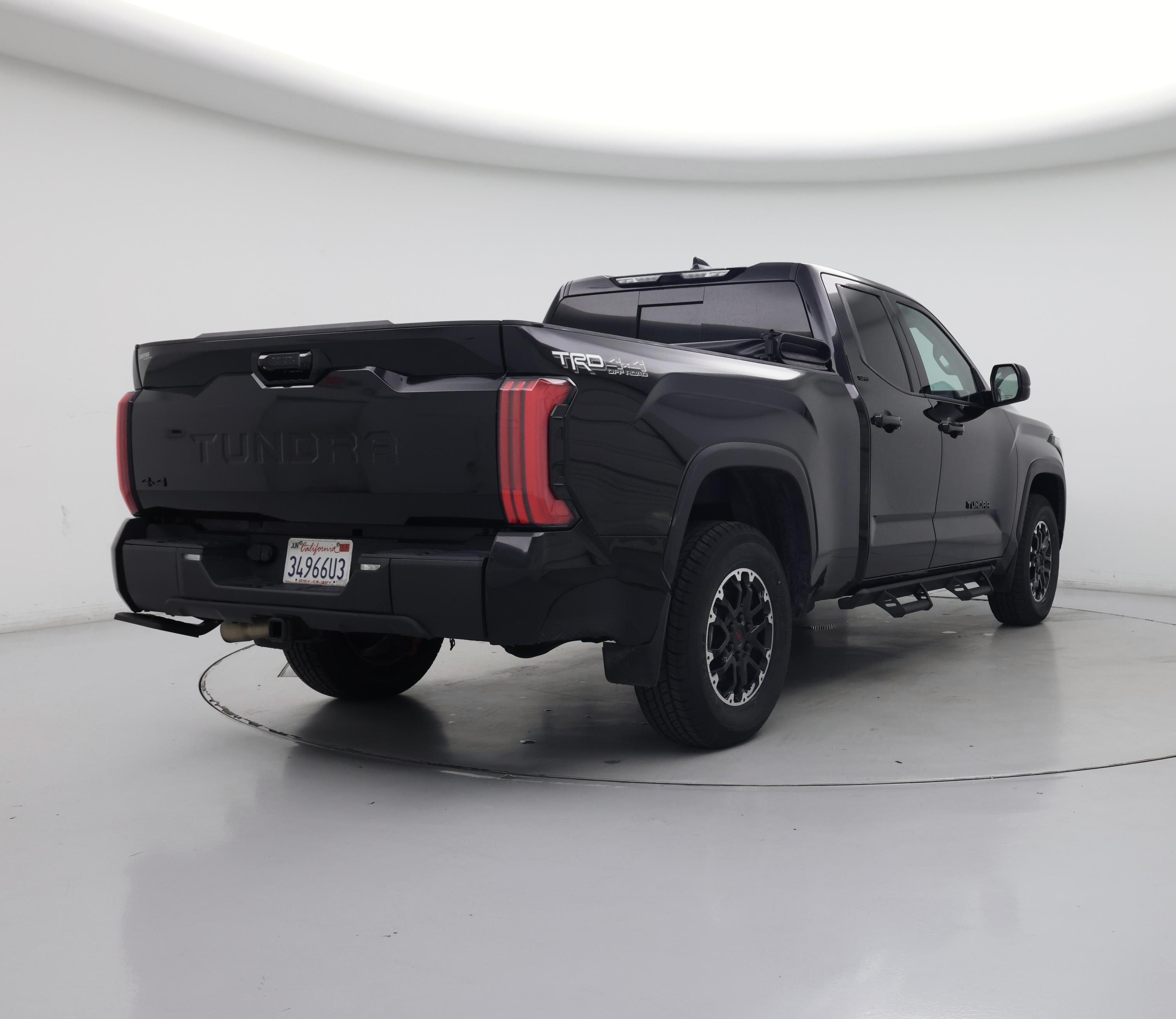 Thumbnail: 2023 Toyota Tundra - 8