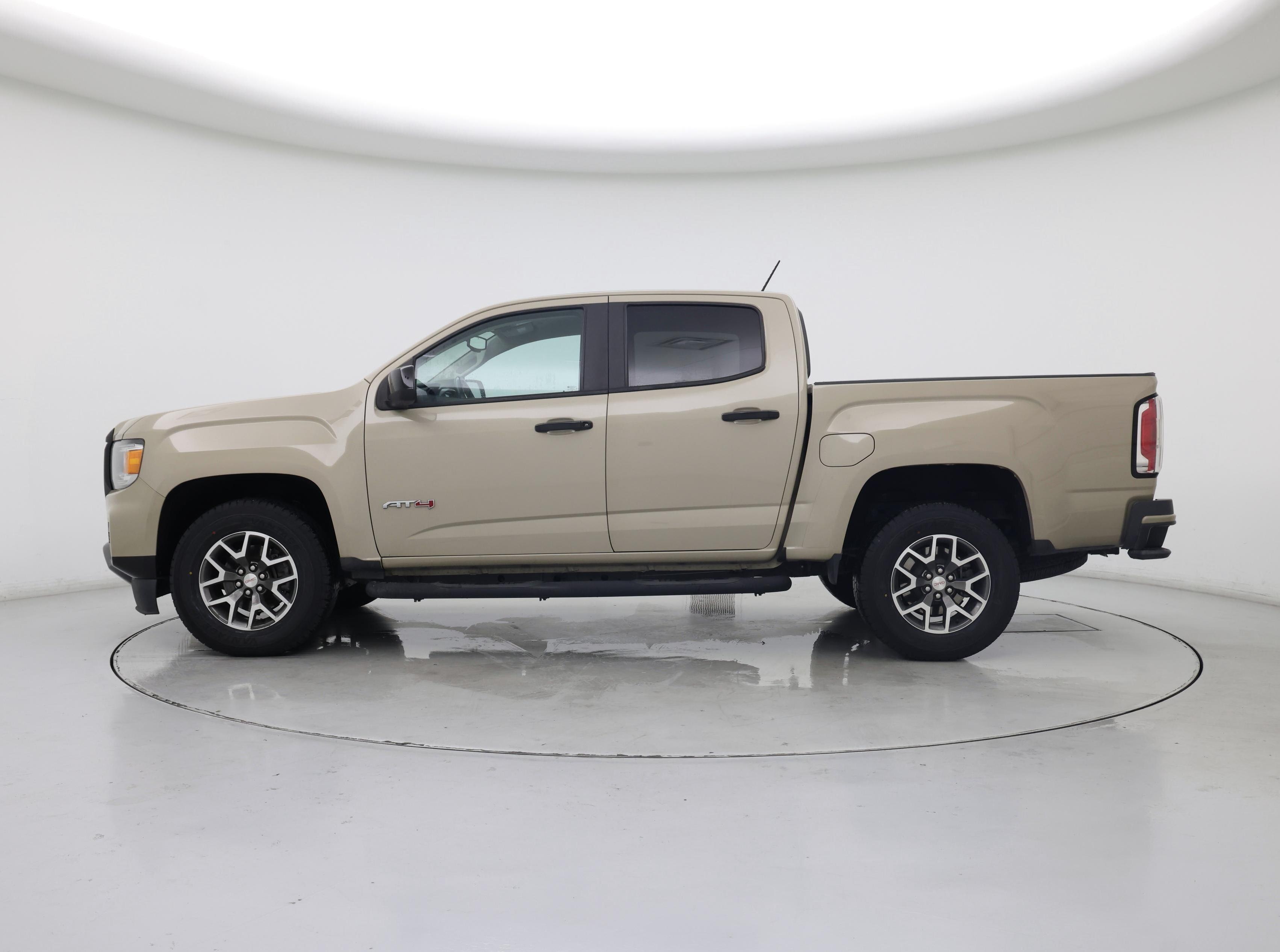 Thumbnail: 2022 GMC Canyon - 3