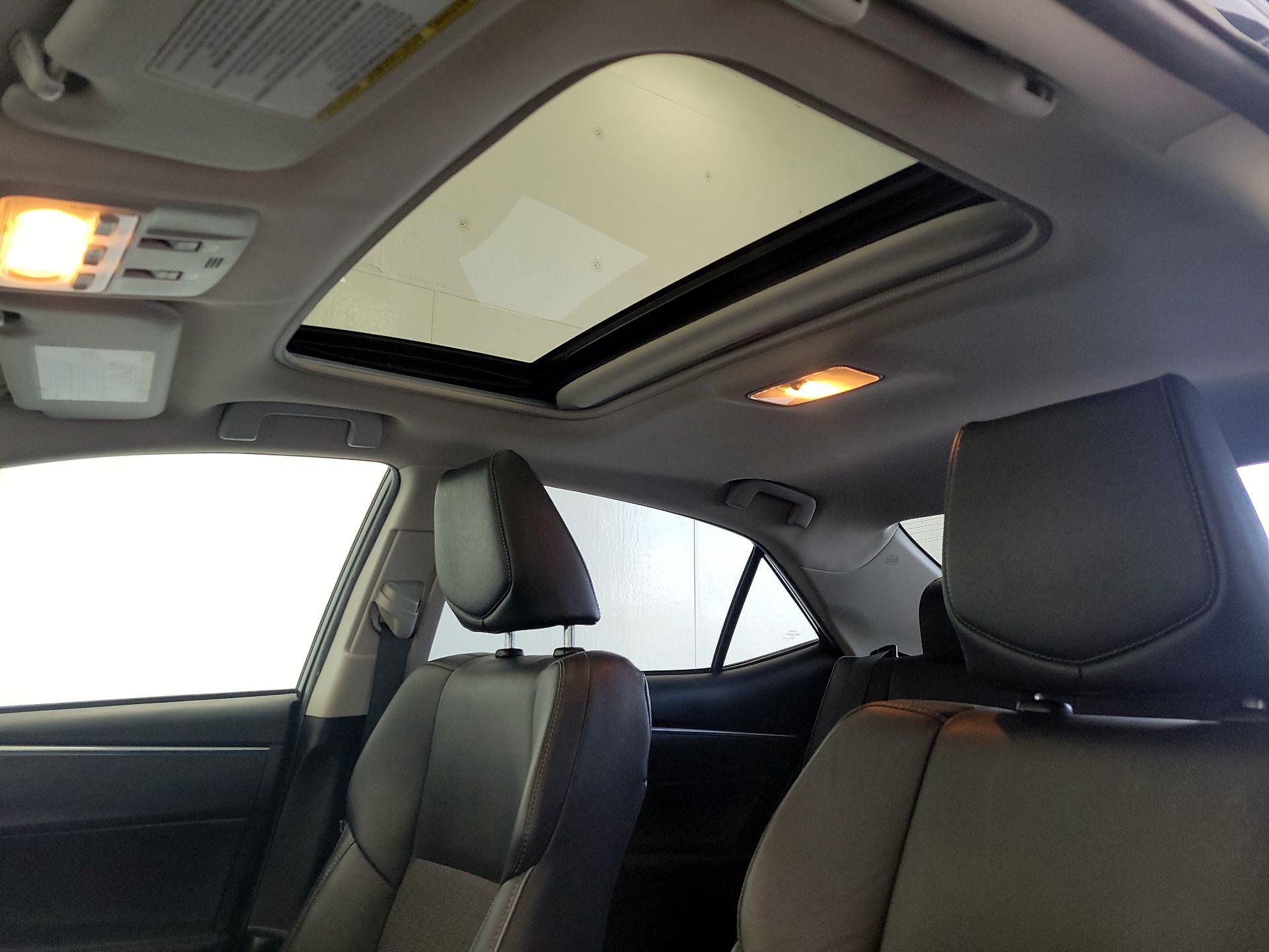 Thumbnail: 2014 Toyota Corolla - 19