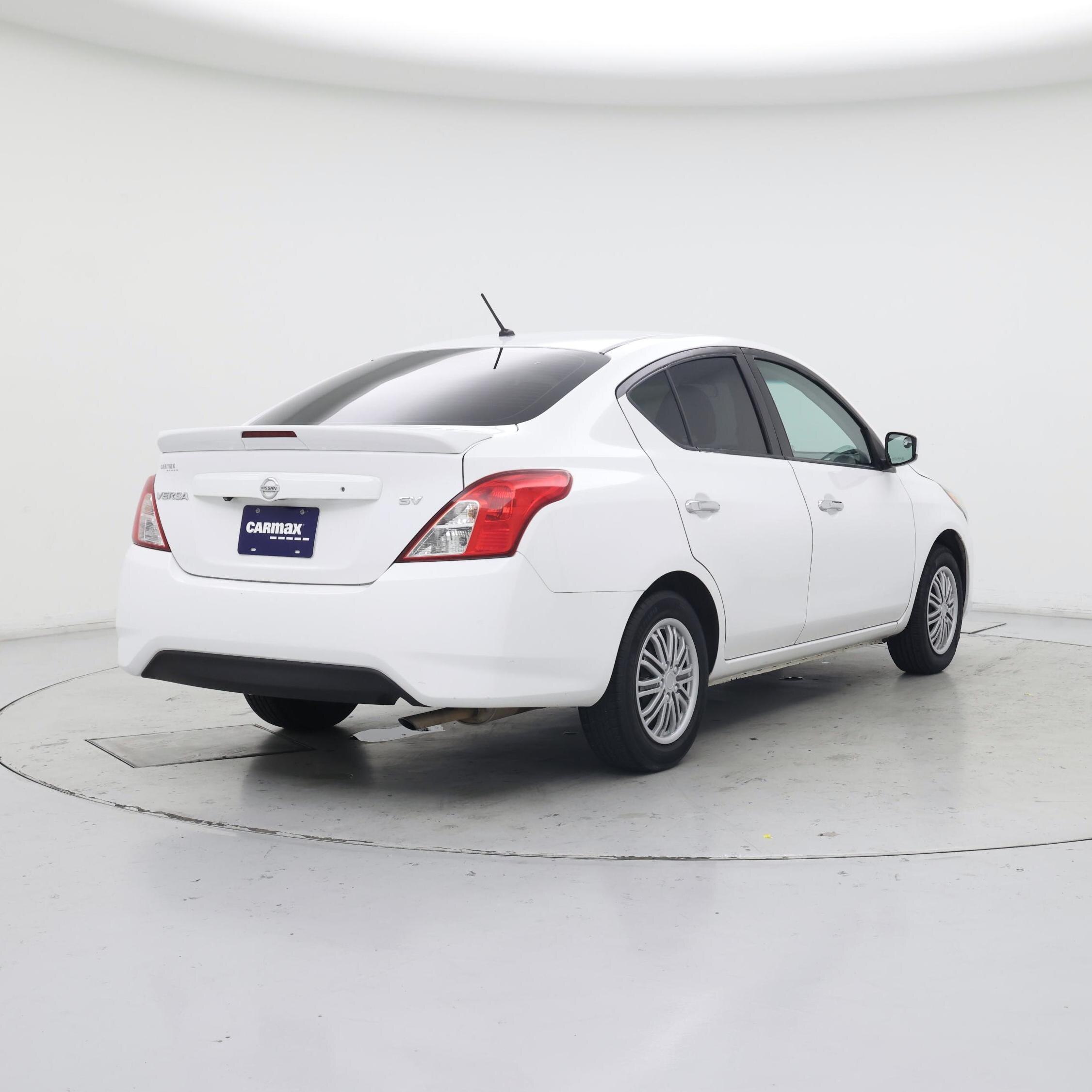Thumbnail: 2019 Nissan Versa - 8