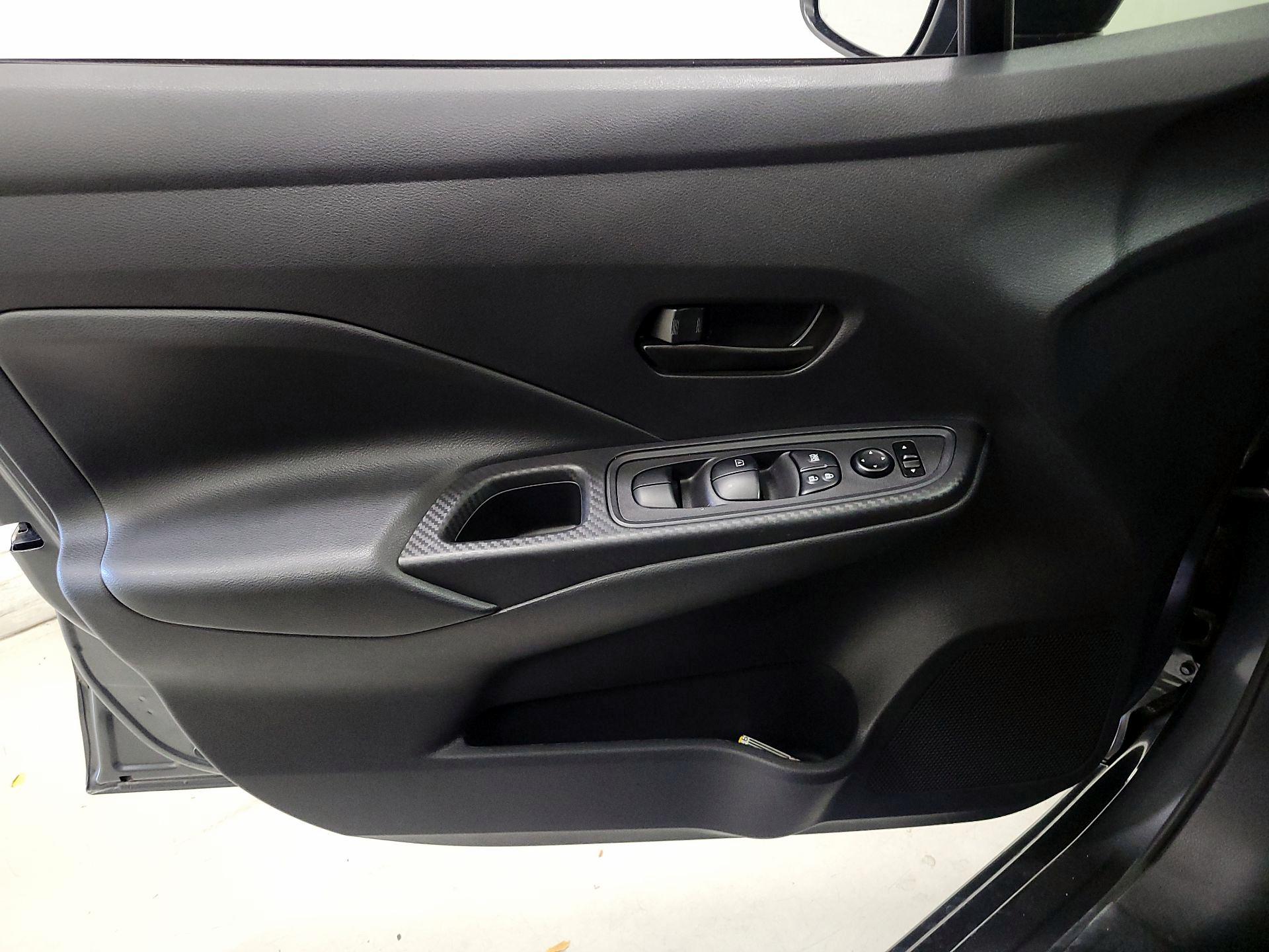 Thumbnail: 2020 Nissan Versa - 12
