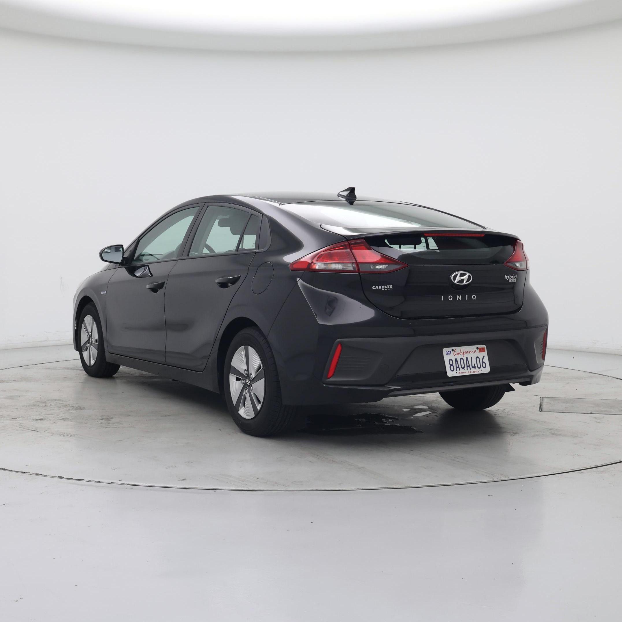 Thumbnail: 2017 Hyundai Ioniq - 2