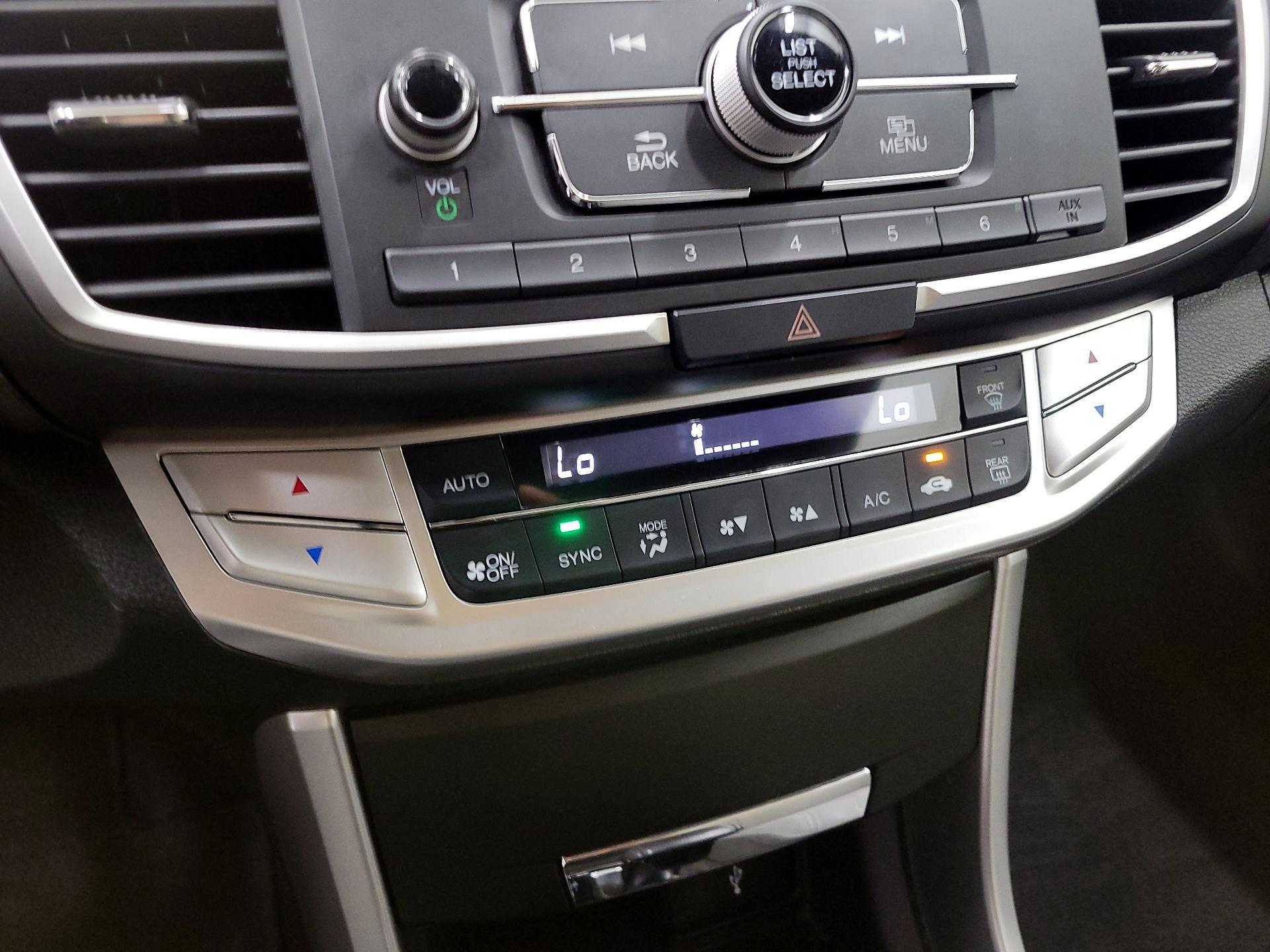 Thumbnail: 2014 Honda Accord - 15