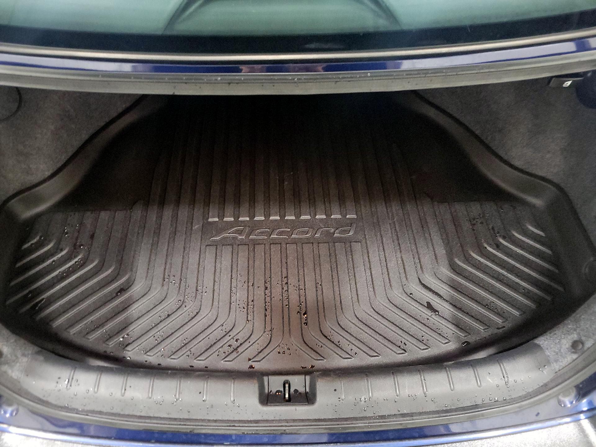 Thumbnail: 2014 Honda Accord - 18