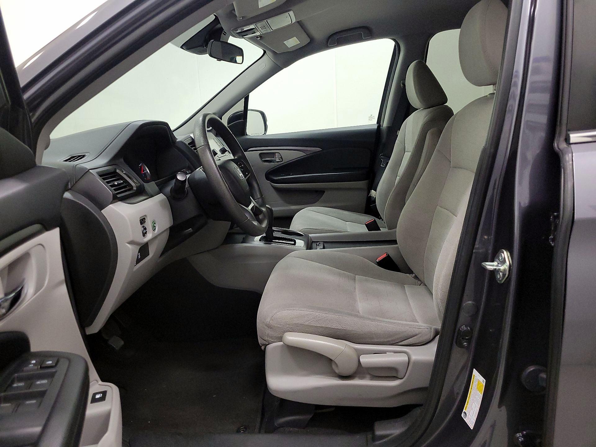 Thumbnail: 2020 Honda Pilot - 11