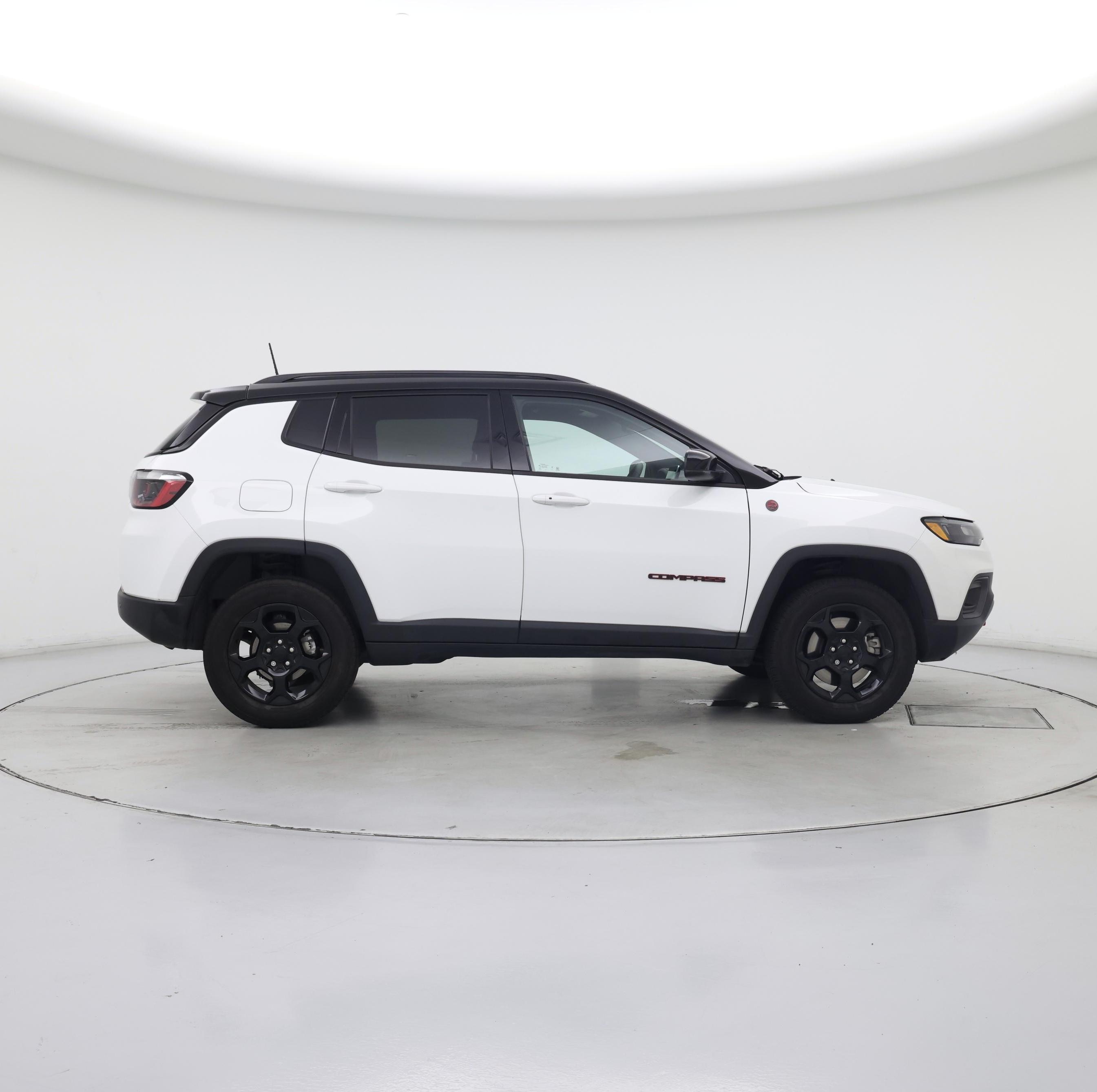 Thumbnail: 2023 Jeep Compass - 7