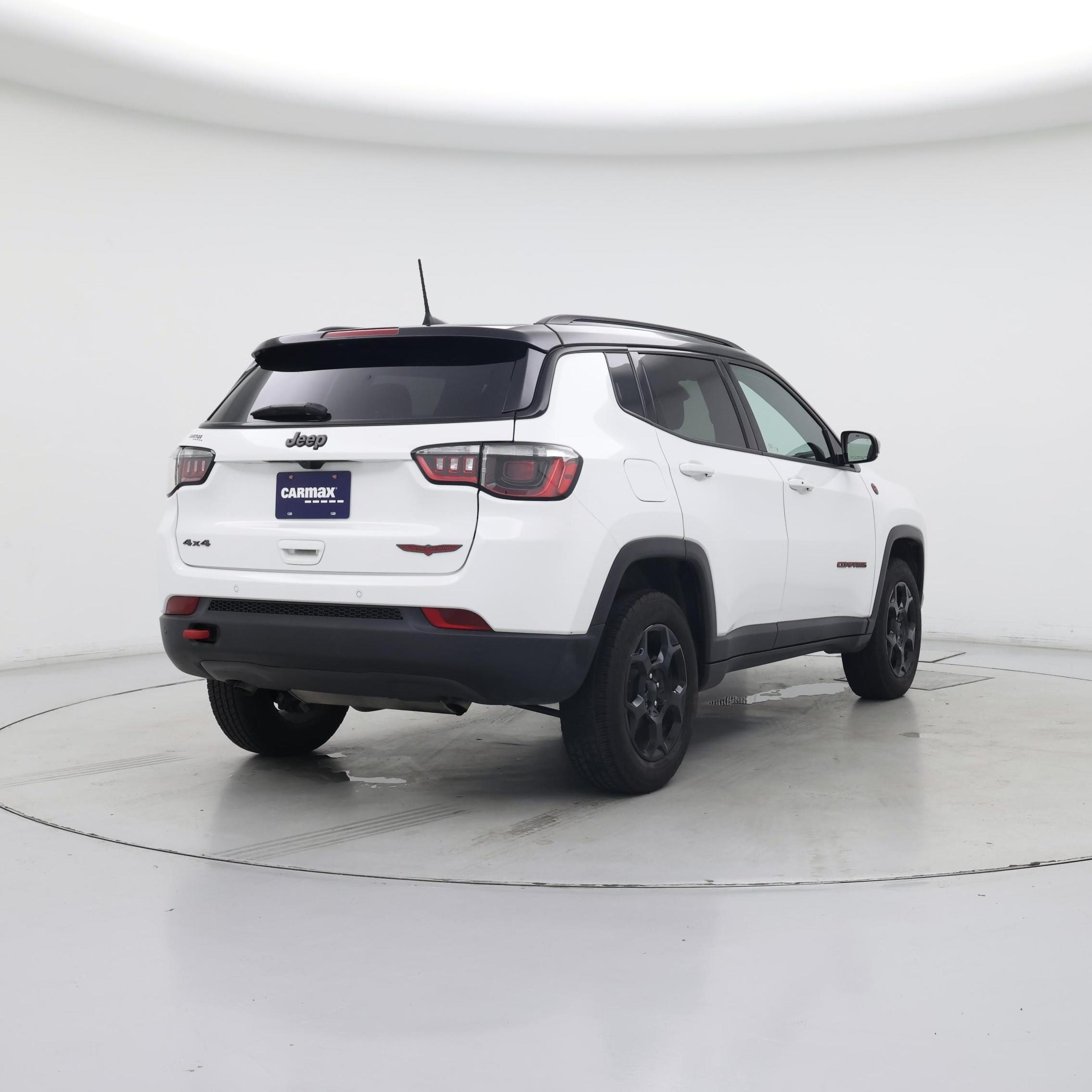 Thumbnail: 2023 Jeep Compass - 8