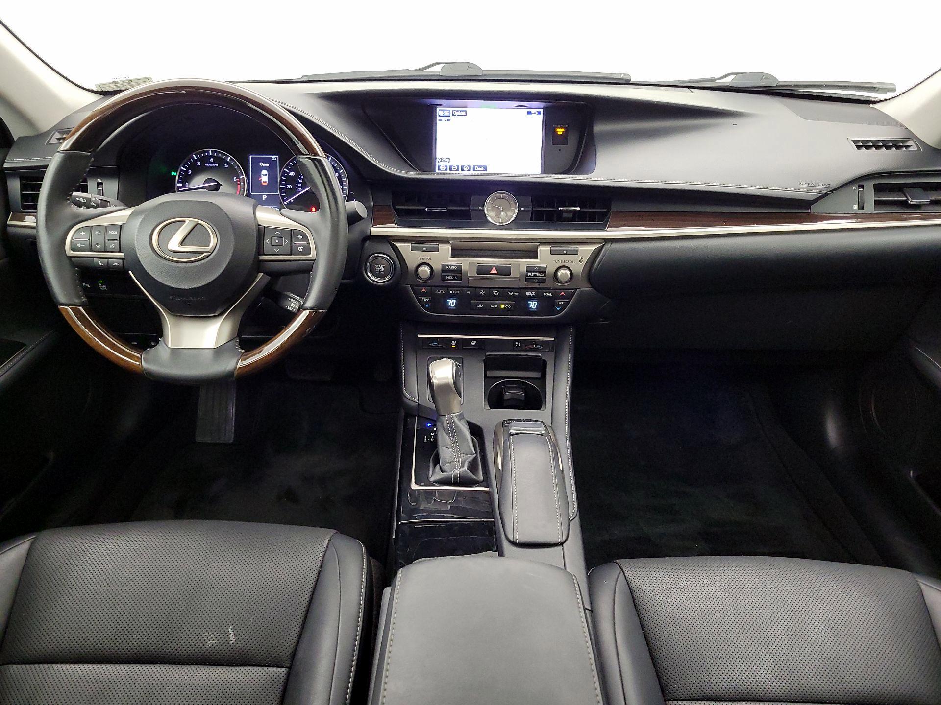 Thumbnail: 2016 Lexus ES - 9