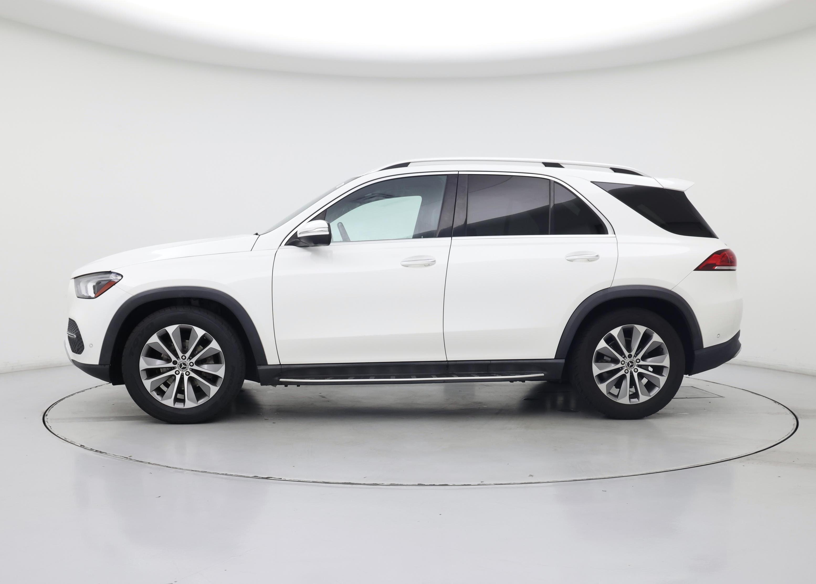 Thumbnail: 2021 Mercedes-Benz GLE - 3
