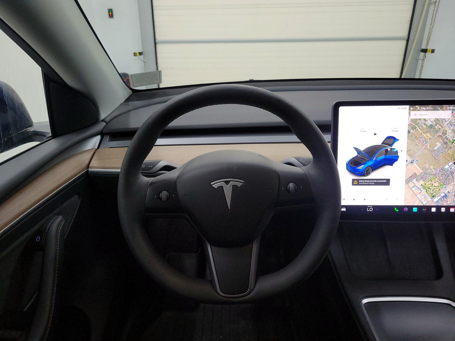 Thumbnail: 2023 Tesla Model Y - 10
