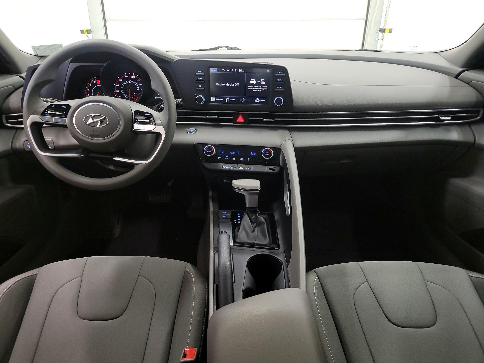 Thumbnail: 2023 Hyundai Elantra - 9