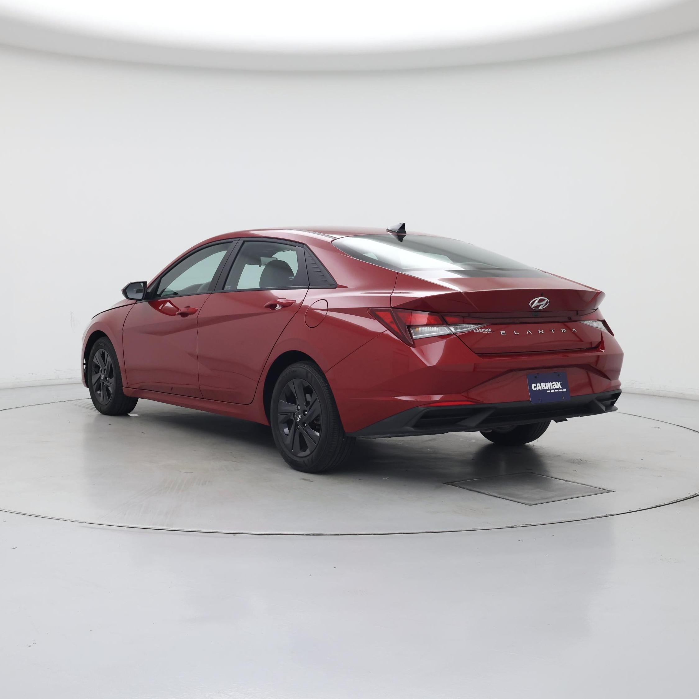 Thumbnail: 2023 Hyundai Elantra - 2
