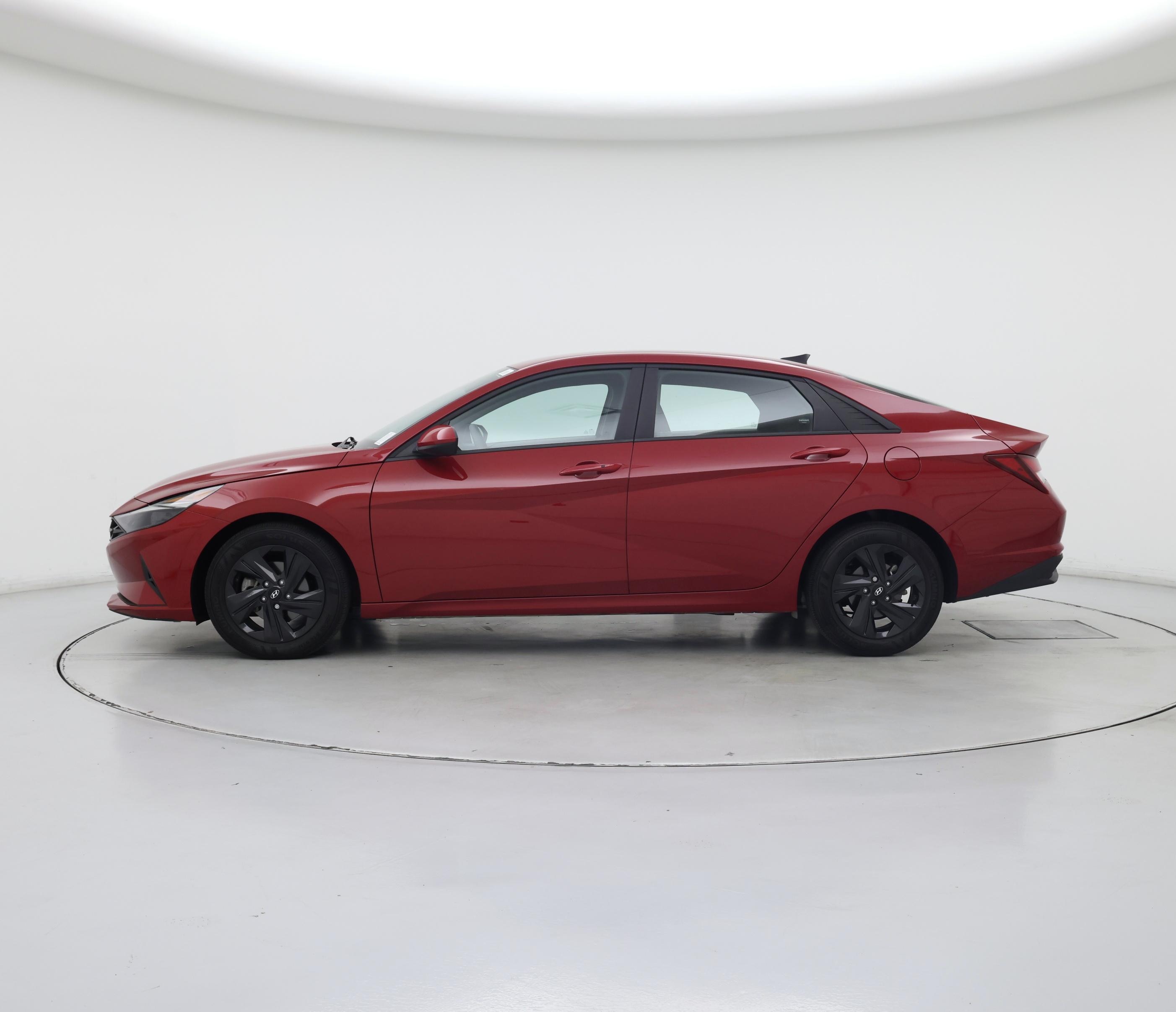 Thumbnail: 2023 Hyundai Elantra - 3