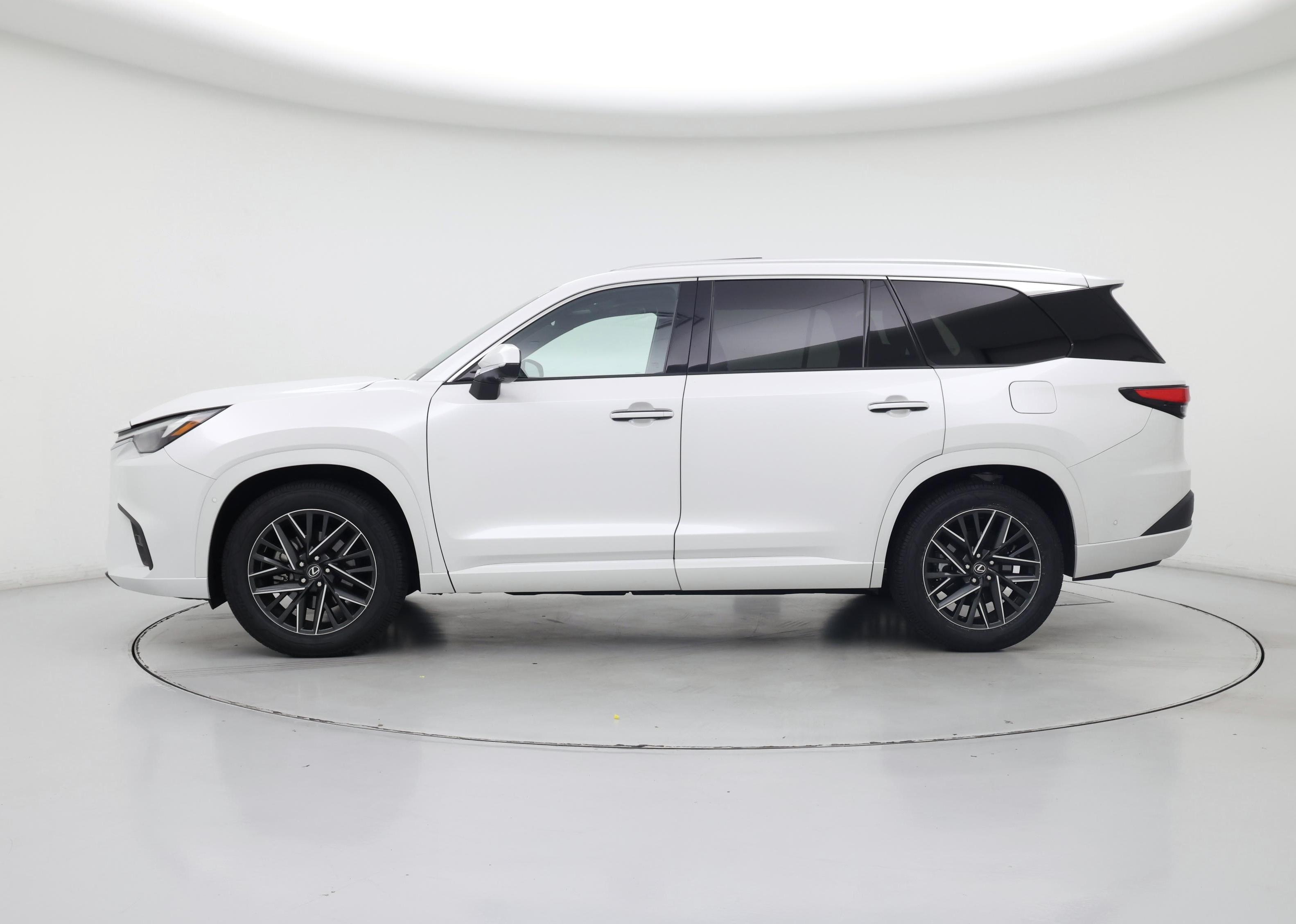 Thumbnail: 2024 Lexus TX - 3