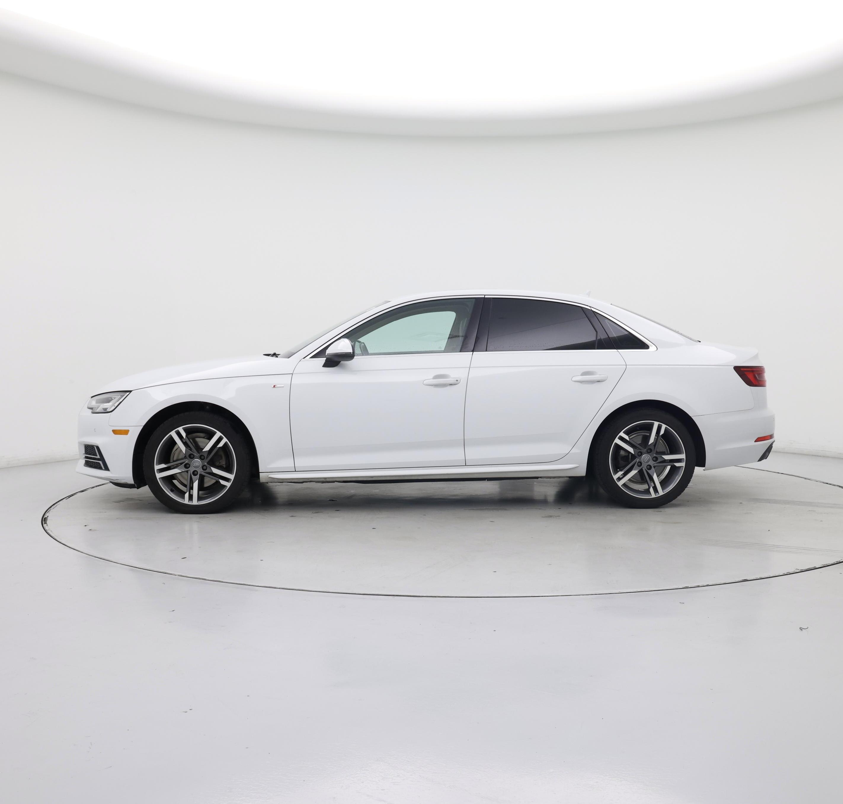 Thumbnail: 2018 Audi A4 - 3