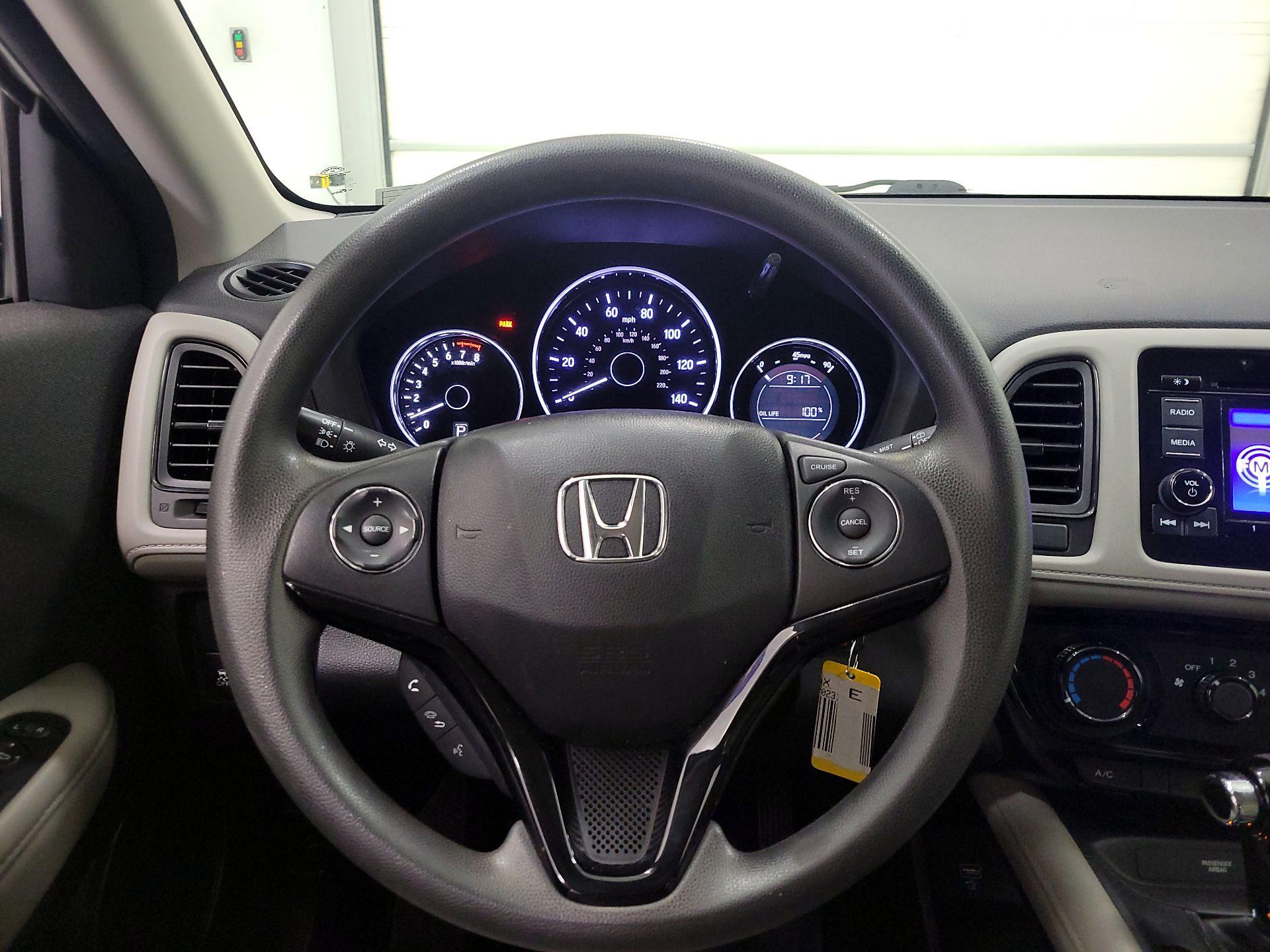 Thumbnail: 2019 Honda HR-V - 10