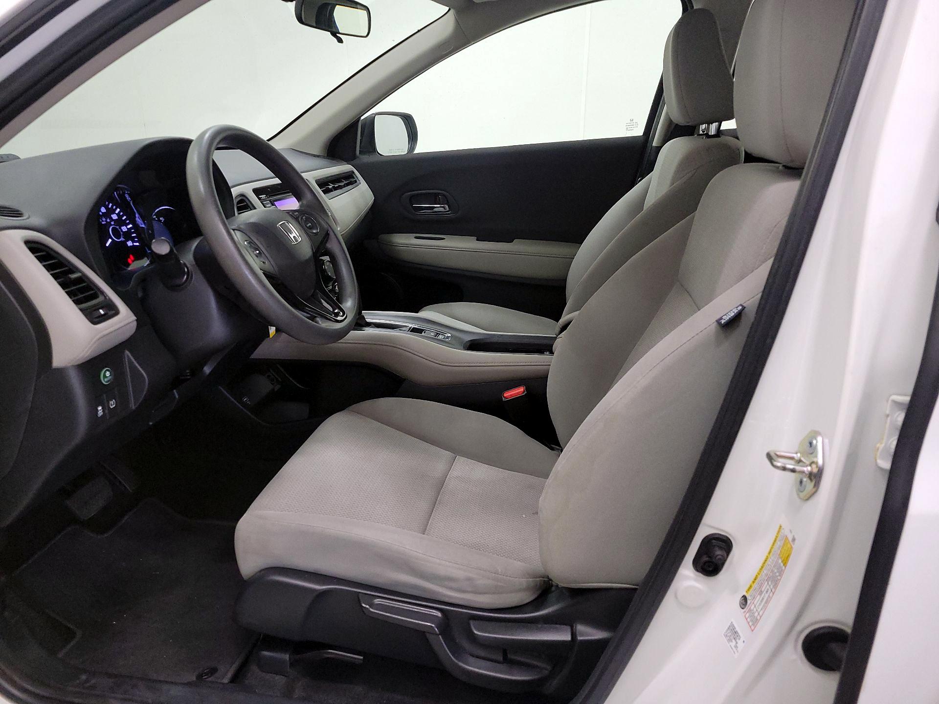 Thumbnail: 2019 Honda HR-V - 11