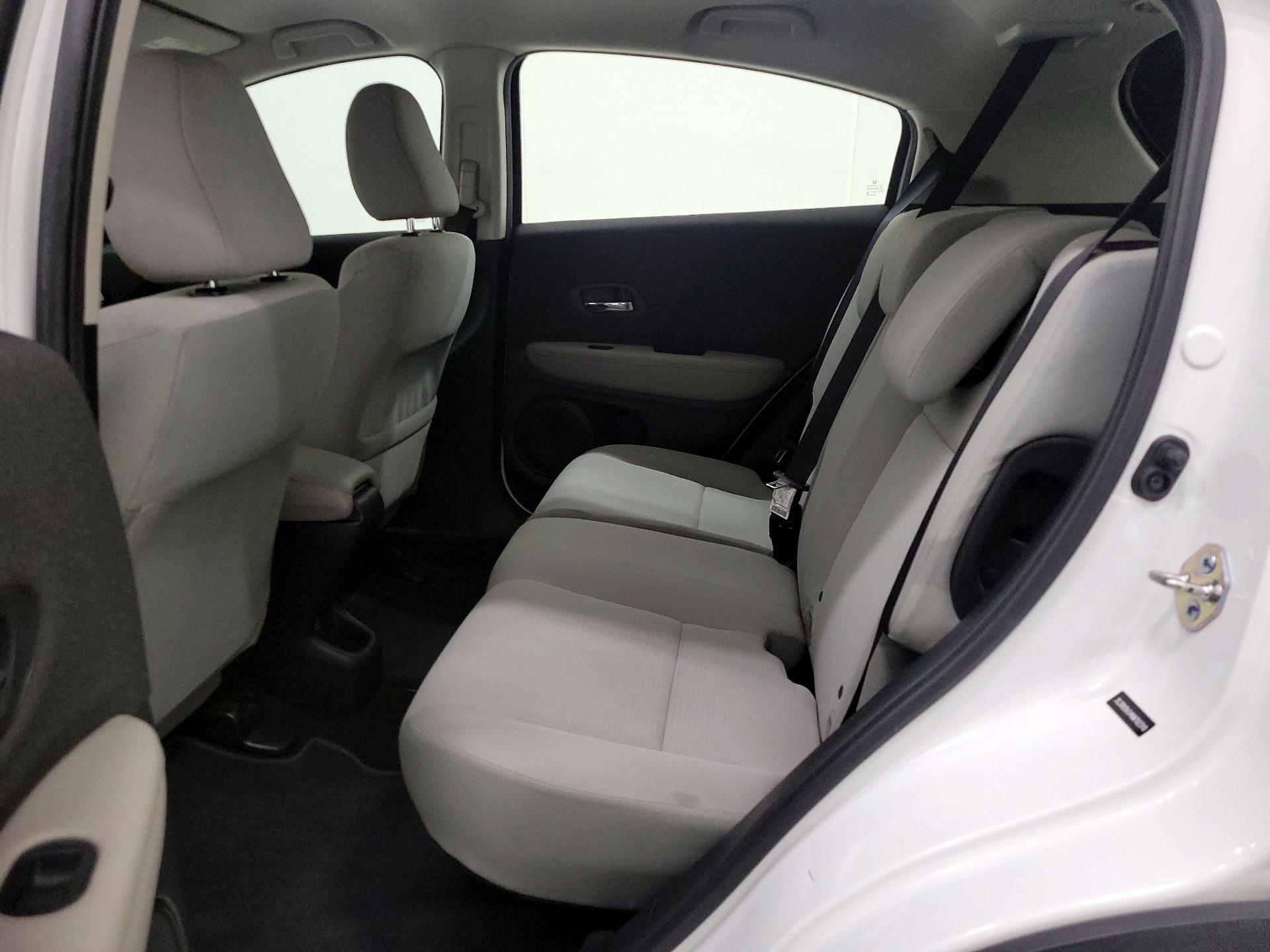 Thumbnail: 2019 Honda HR-V - 19