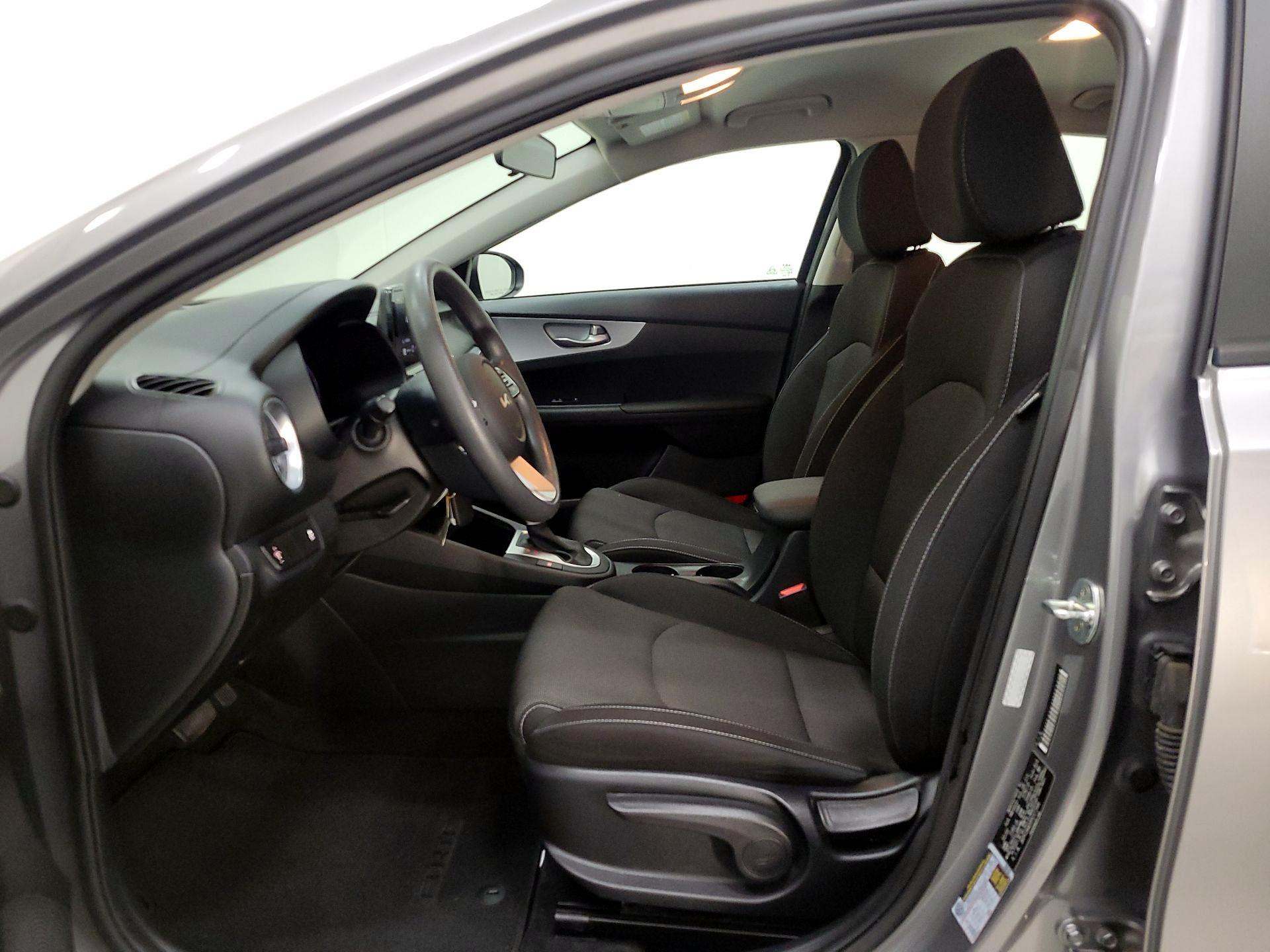 Thumbnail: 2023 Kia Forte - 11